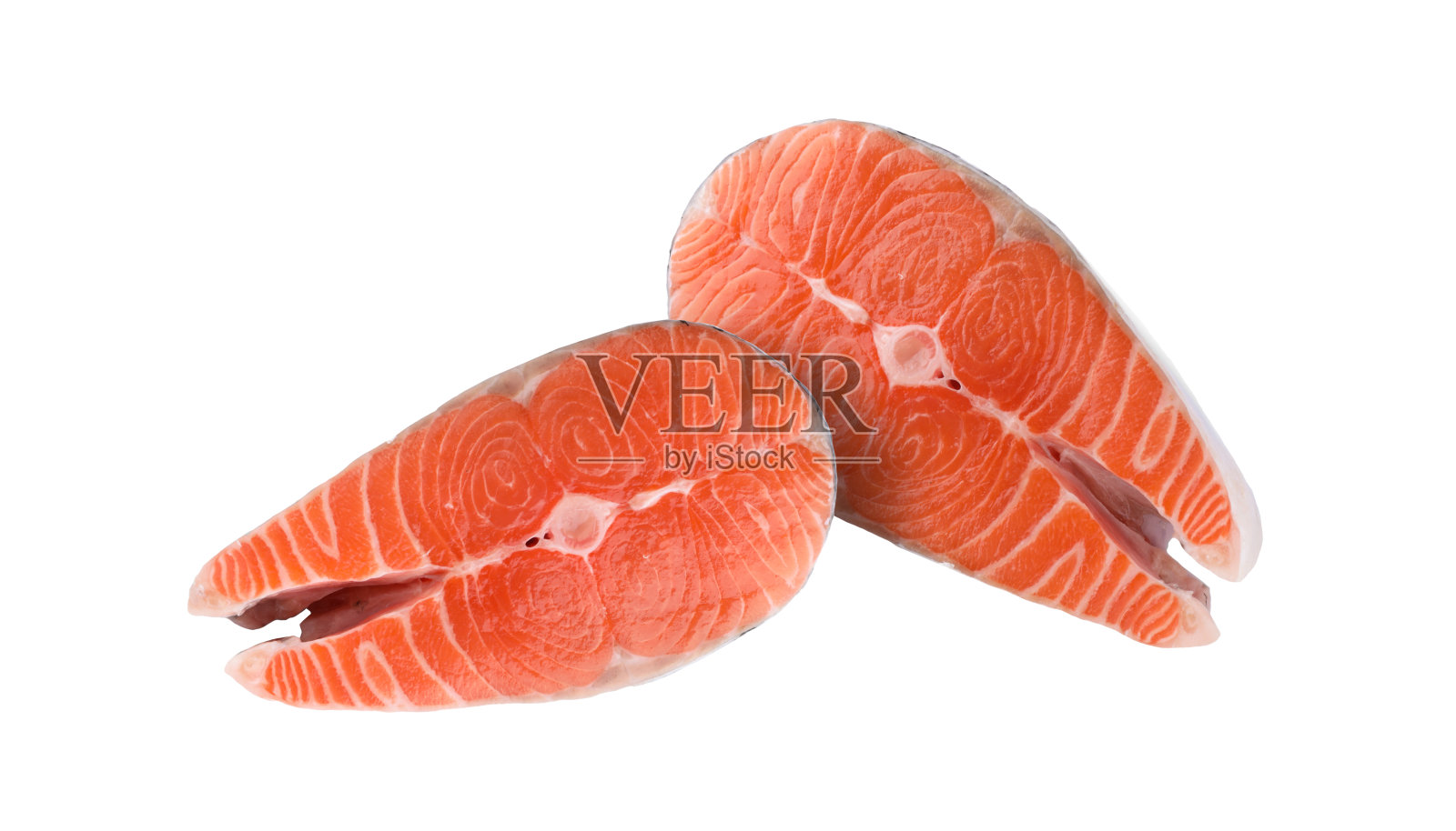 新鲜的鲑鱼排落在白色的背景上照片摄影图片