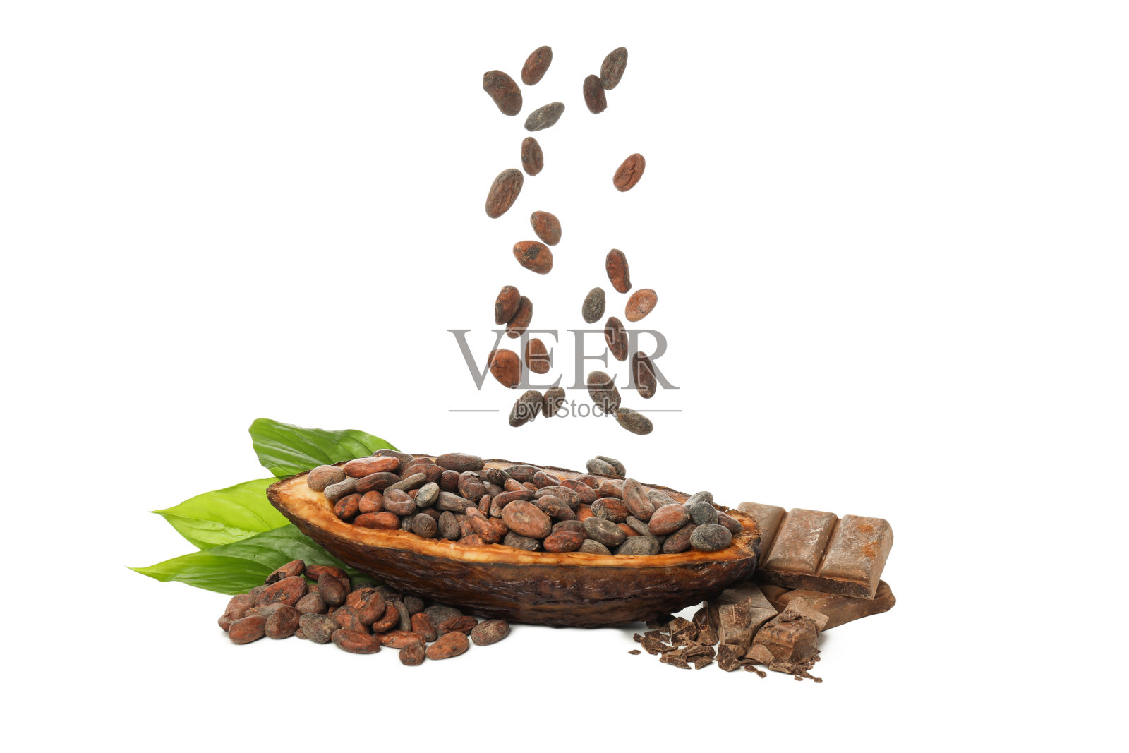 PNG，制作巧克力的原料——可可，分离在白色背景上照片摄影图片