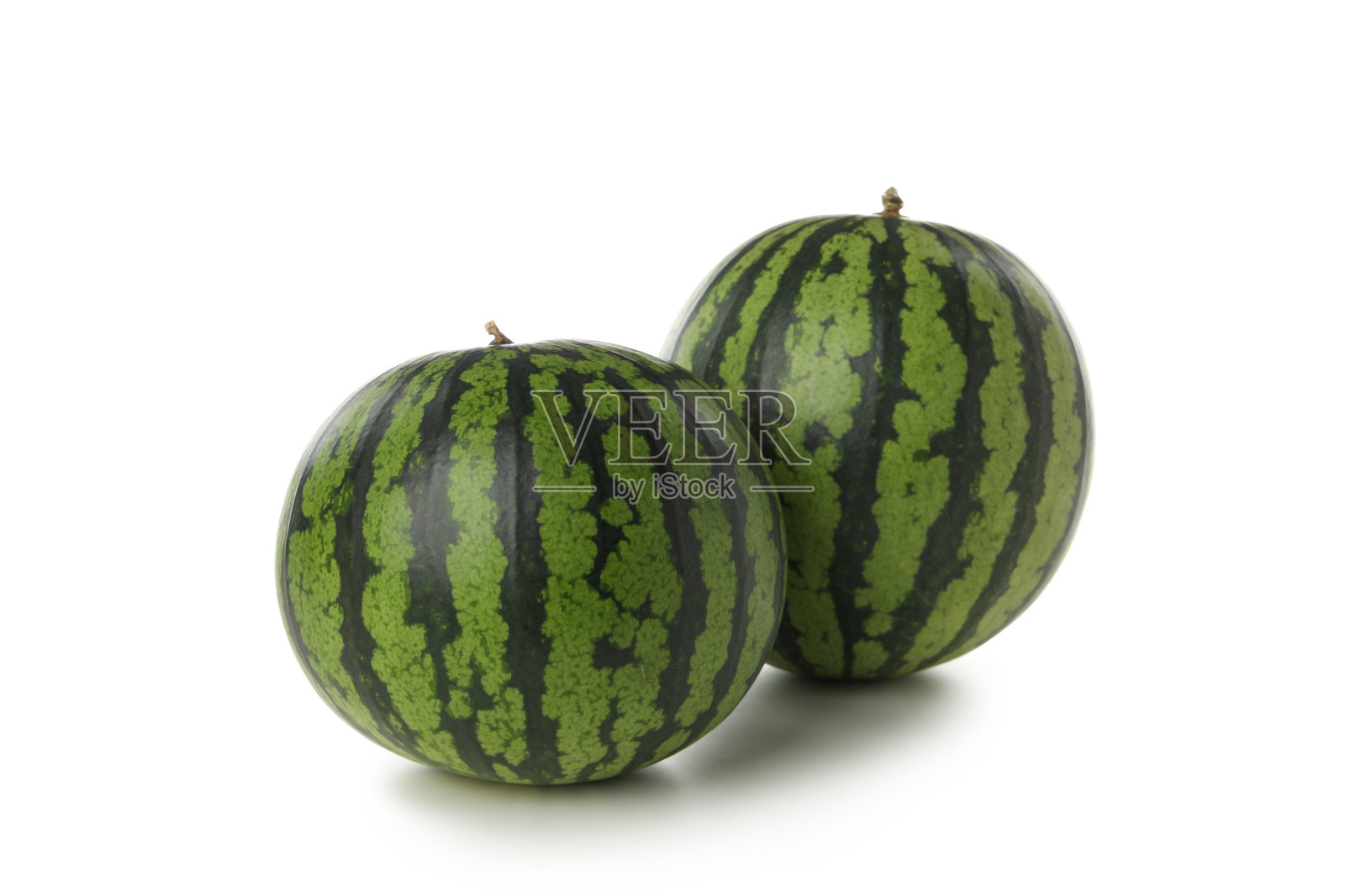 PNG，新鲜多汁的夏季水果-西瓜孤立的白色背景照片摄影图片