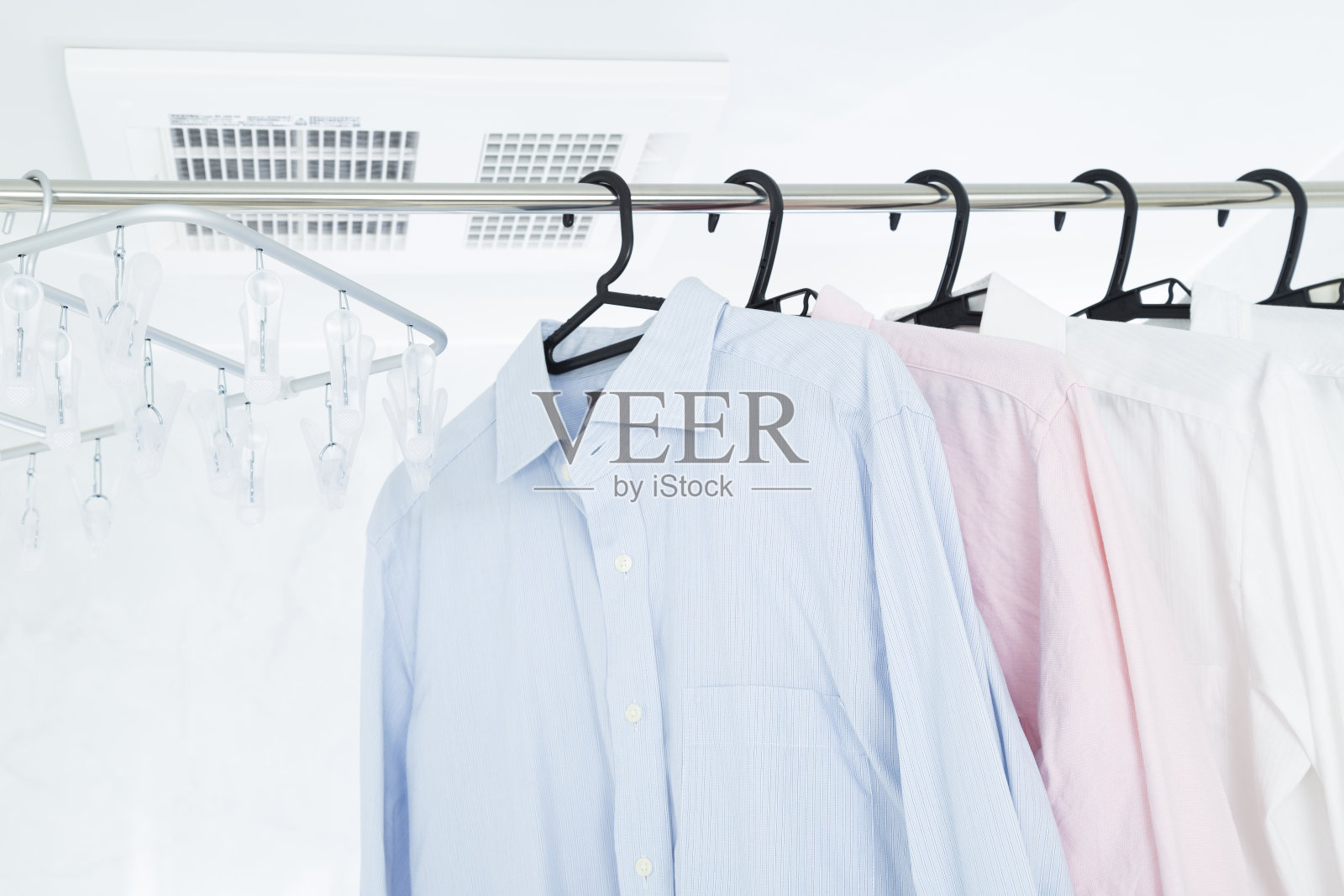 浴室烘干机和洗衣房。照片摄影图片