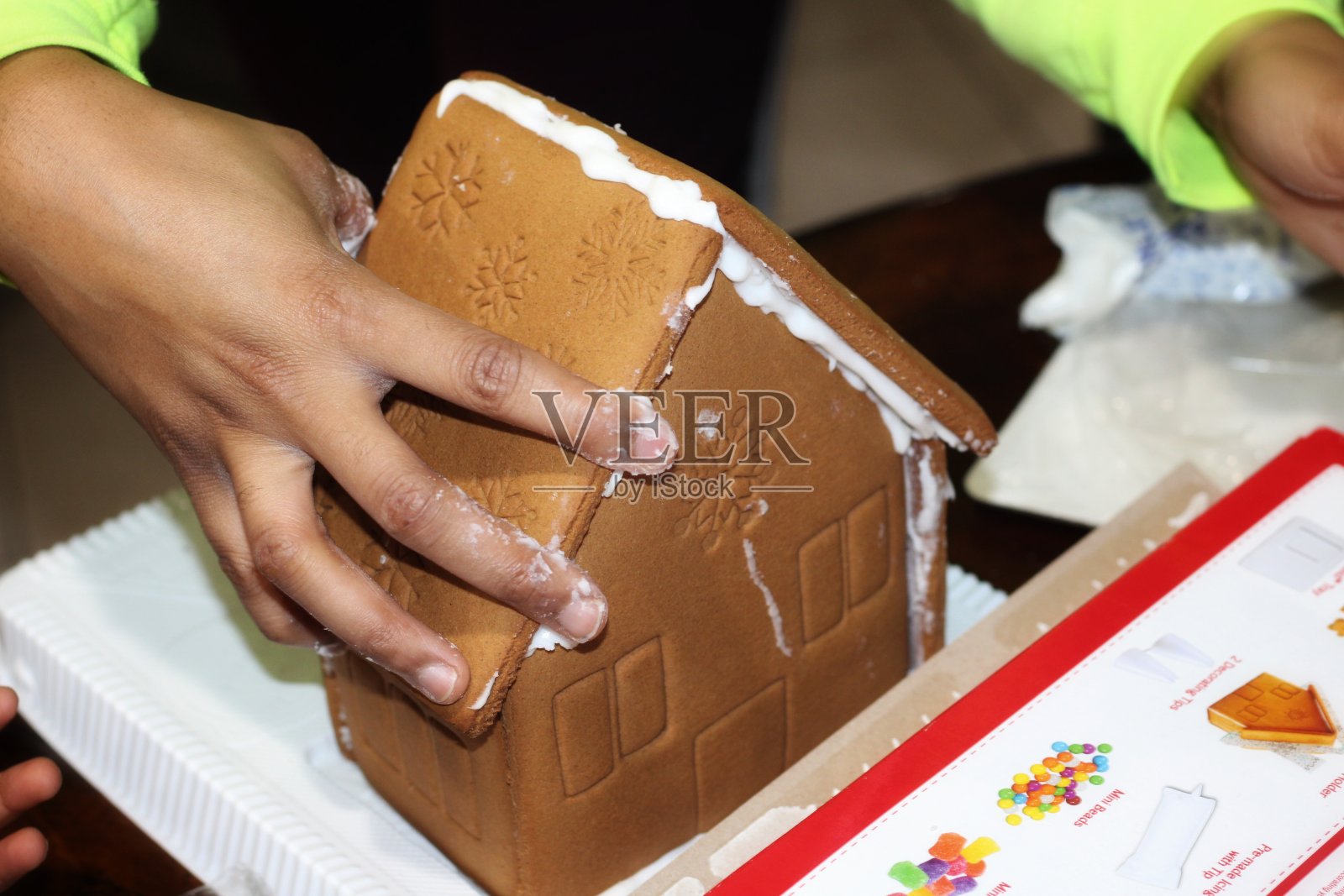 姜饼屋照片摄影图片