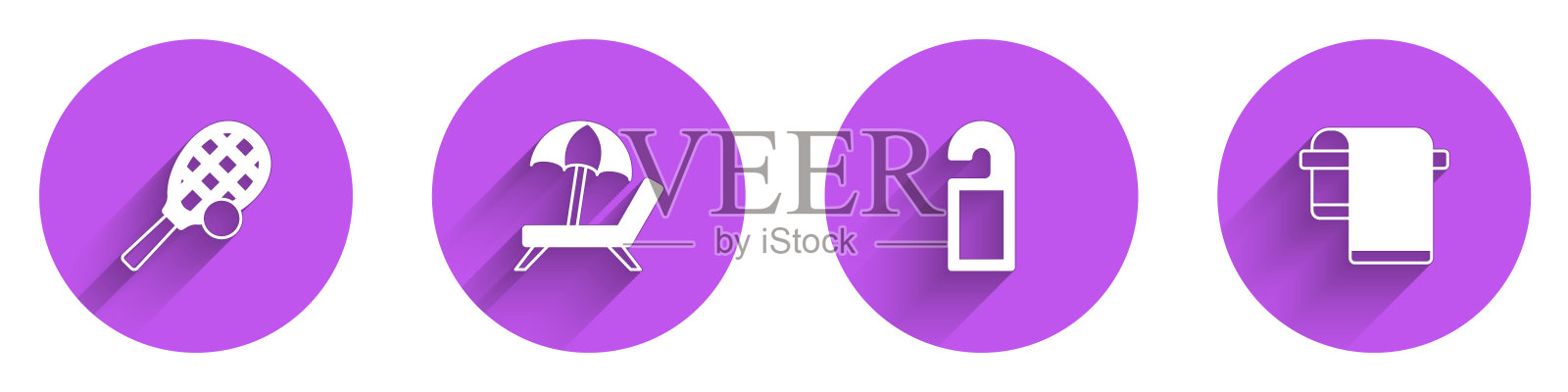 设置网球拍和球，日光浴床伞，请勿打扰和毛巾在衣架上的长阴影图标。向量插画图片素材