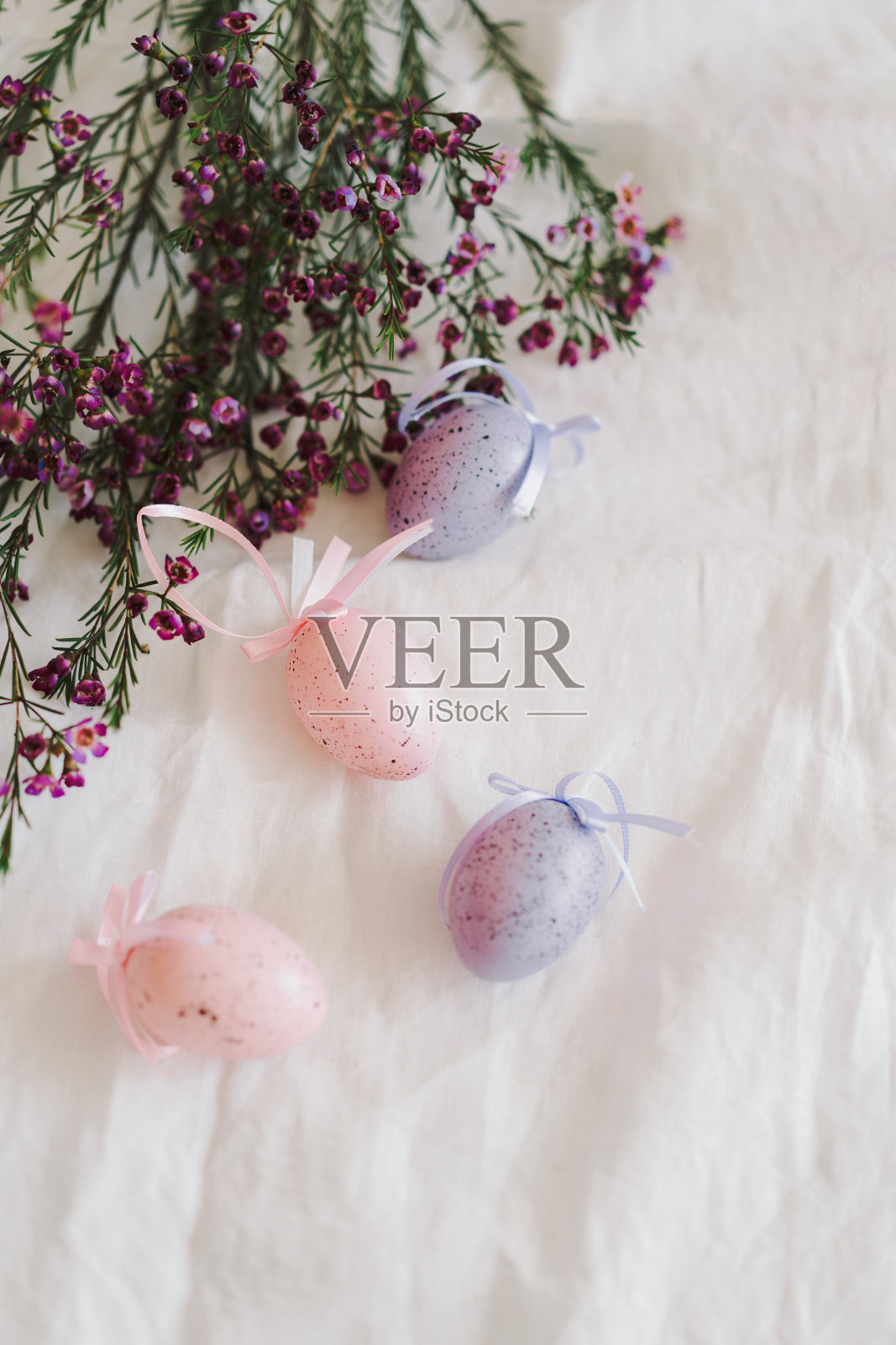 带花的复活节彩蛋照片摄影图片