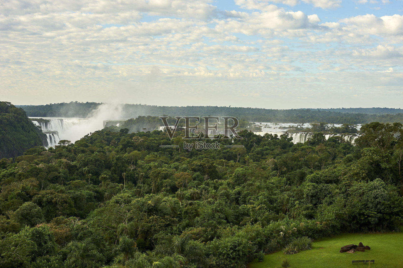 伊瓜苏瀑布照片摄影图片