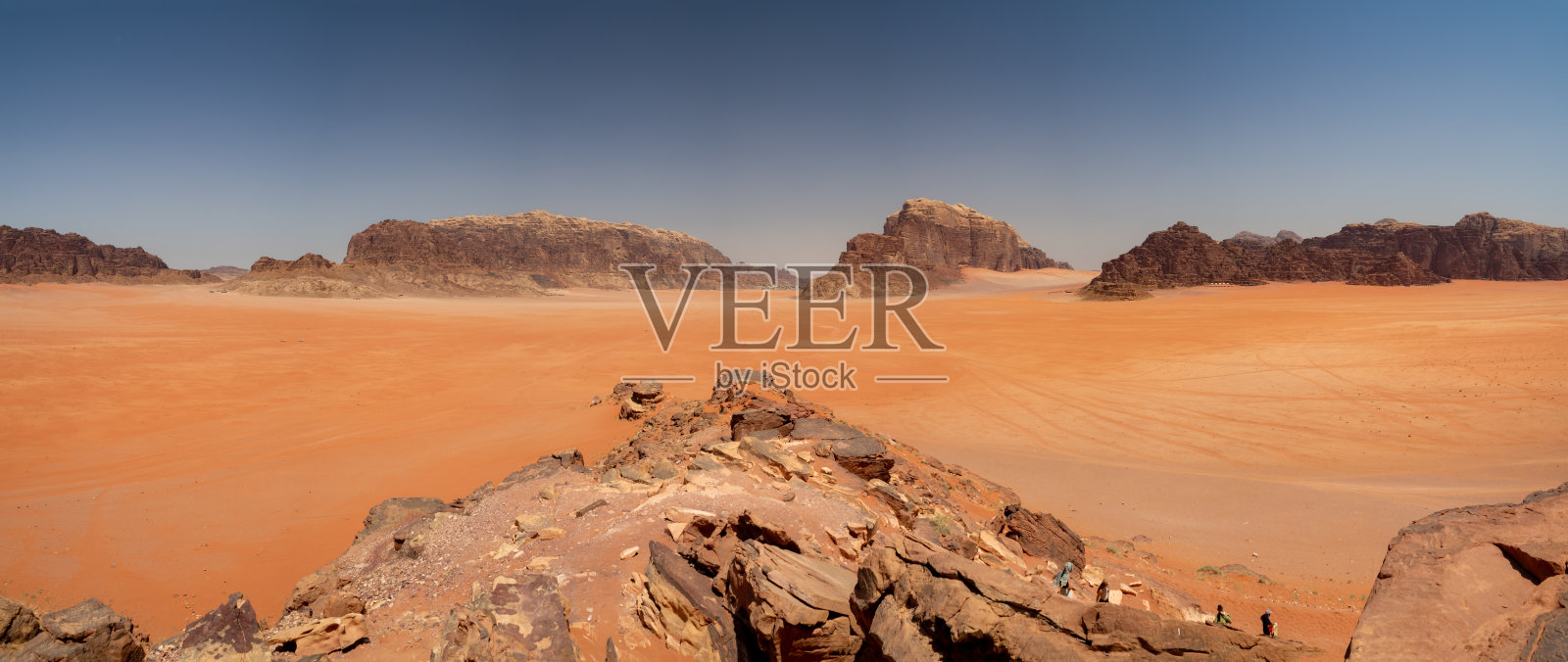 瓦迪拉姆沙漠，又名月亮谷，约旦，中东照片摄影图片