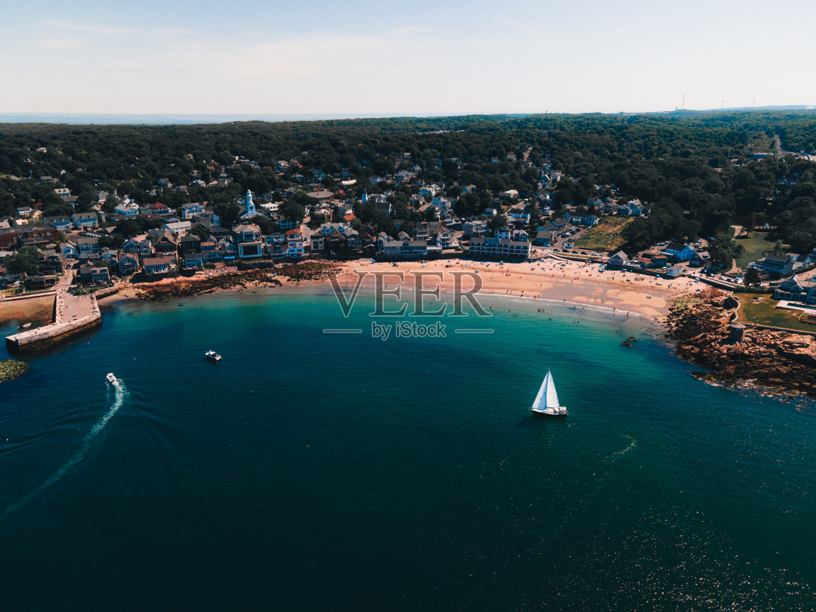 海滩的一天照片摄影图片