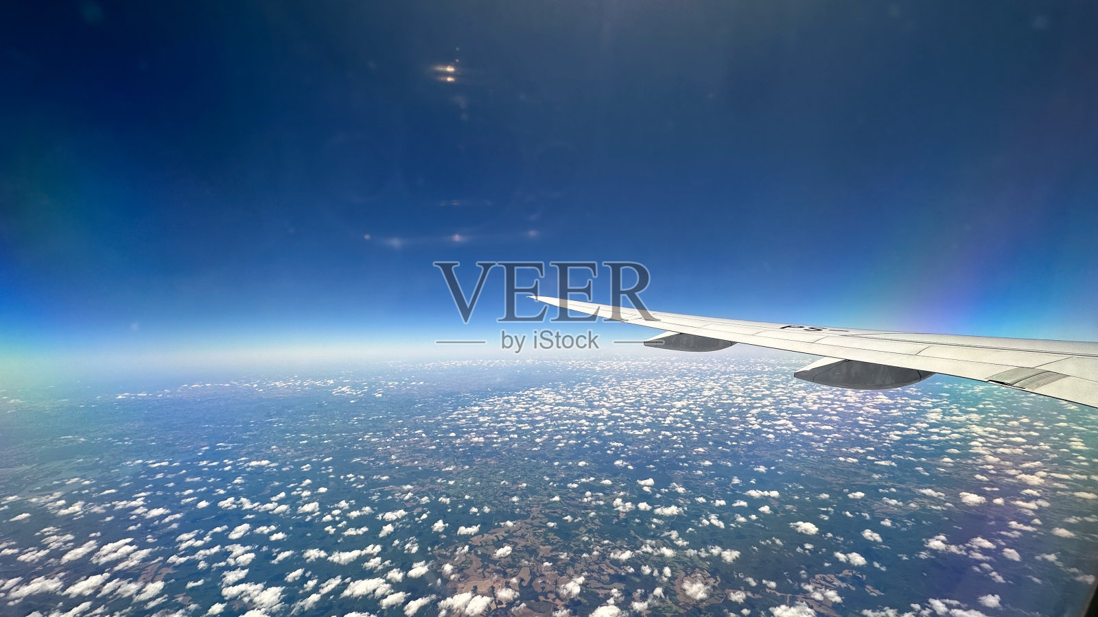 taken by plane照片摄影图片