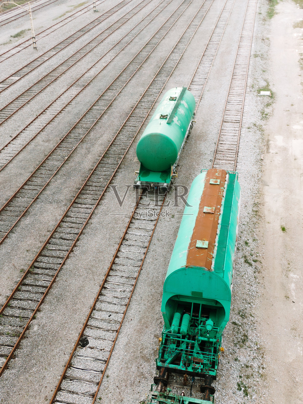 货运铁路货车照片摄影图片