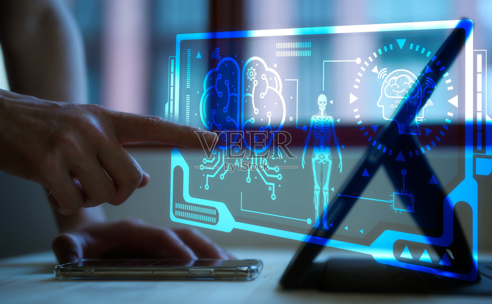 在医疗技术概念中，手指向虚拟ai医疗图表。远程医学。电子病历、医疗保障互联网在线支持人工智能技术理念照片摄影图片