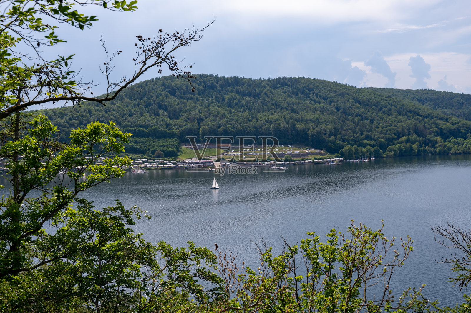 从帆船上俯瞰埃德尔湖照片摄影图片