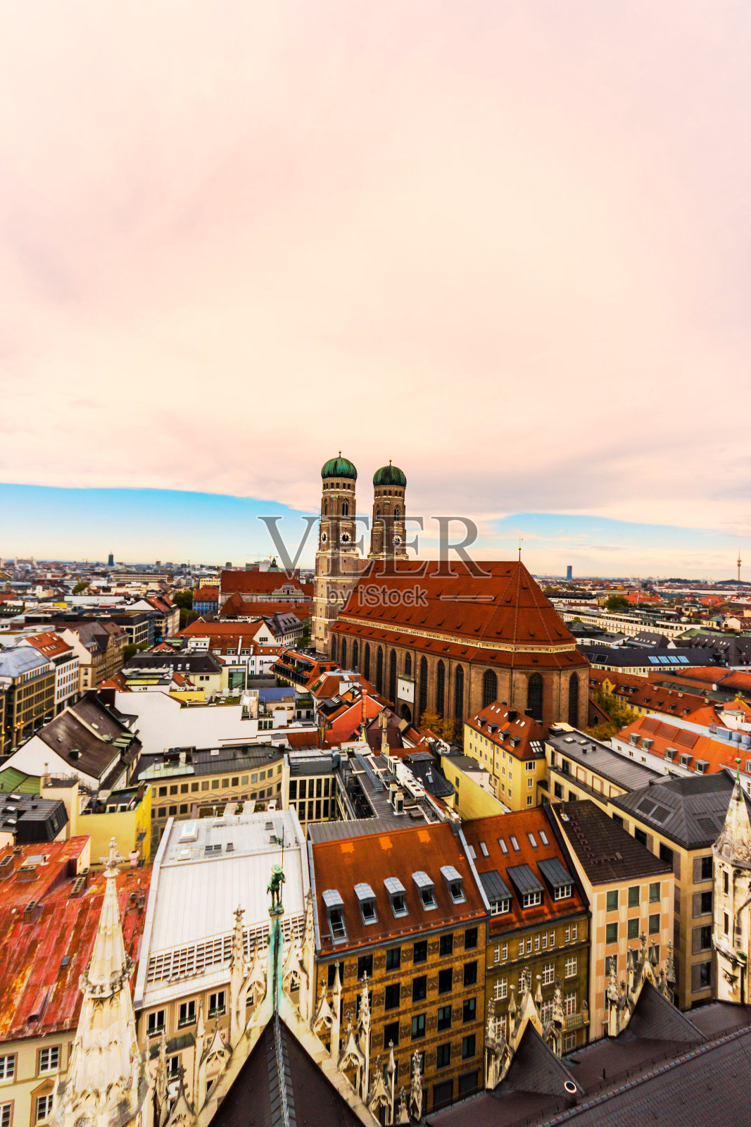 秋季德国假日期间的慕尼黑小镇景色照片摄影图片