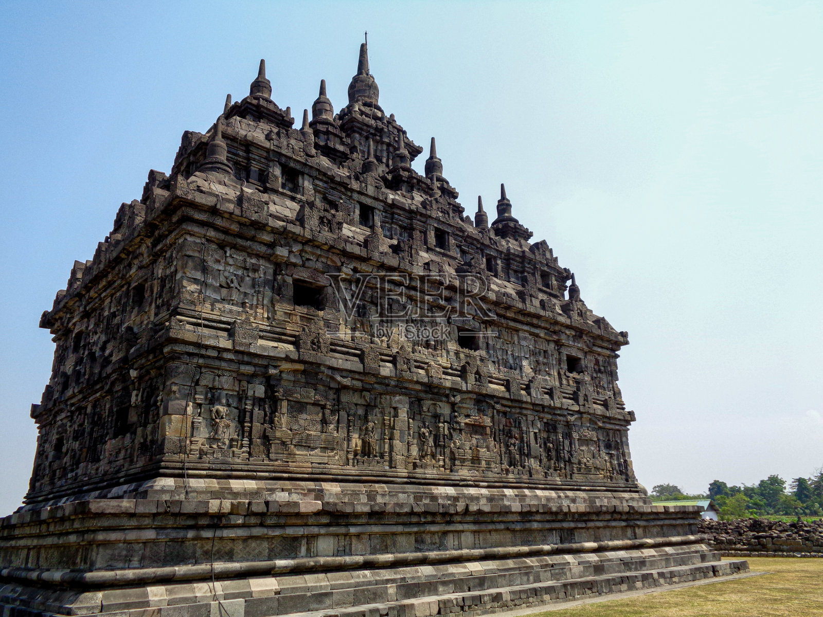 从侧面看老三寺照片摄影图片