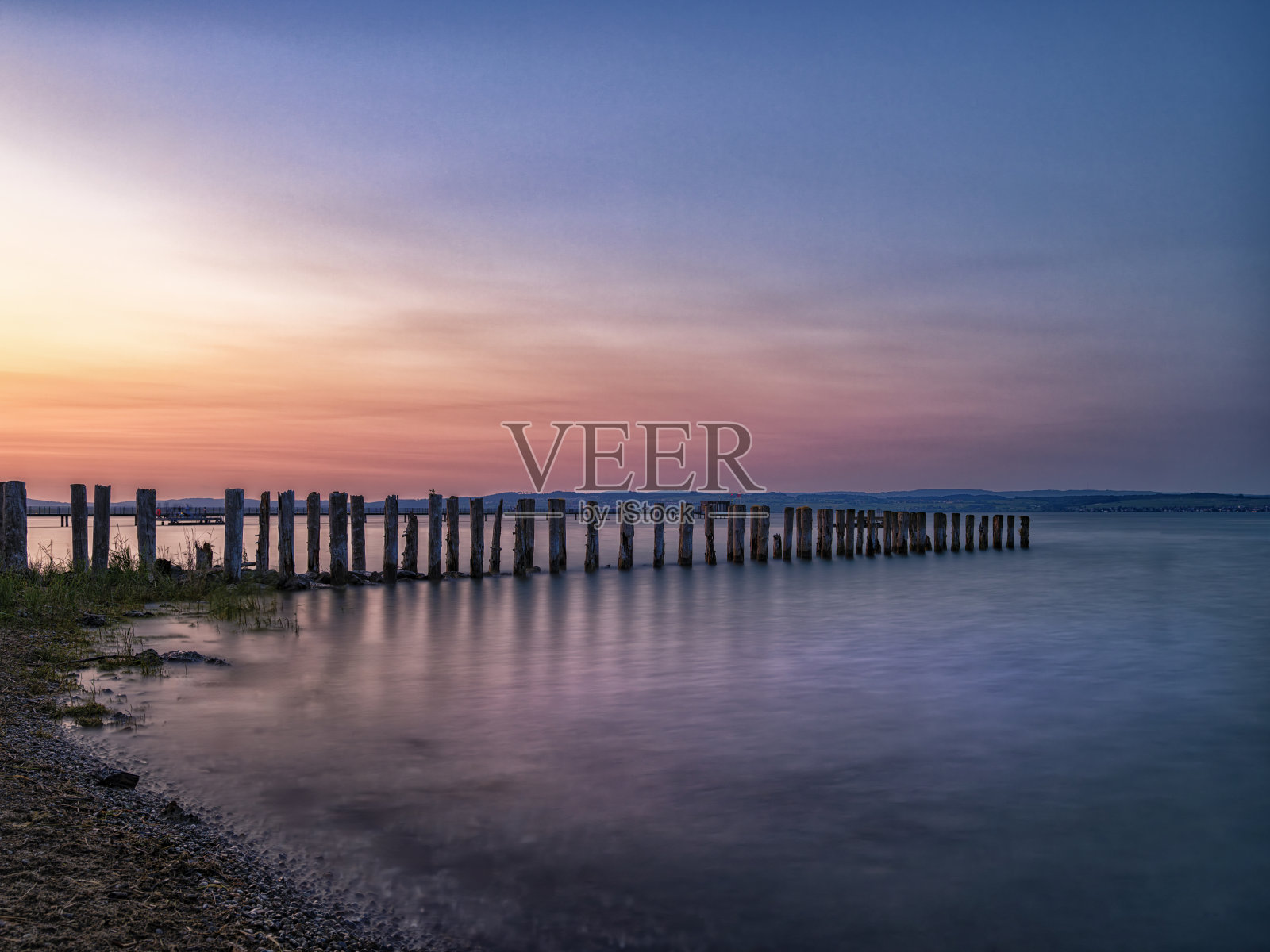 康斯坦斯湖的日落照片摄影图片