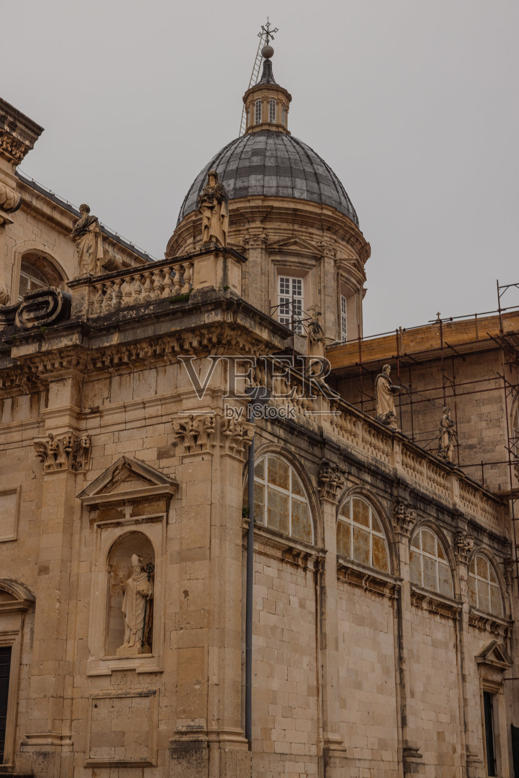 圣母升天大教堂照片摄影图片