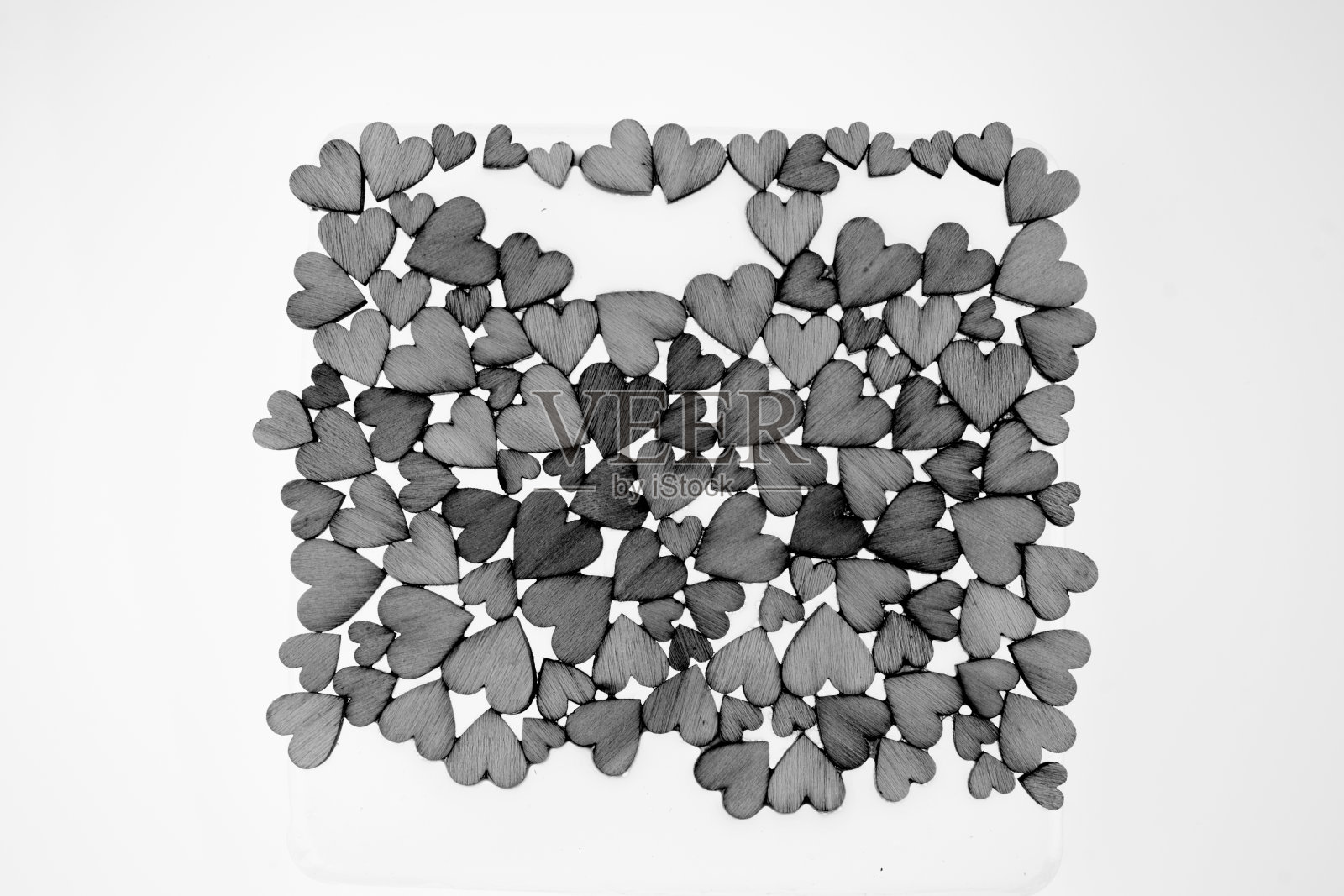 为泰国和亚洲的情人和爱人自制的木制爱心照片摄影图片