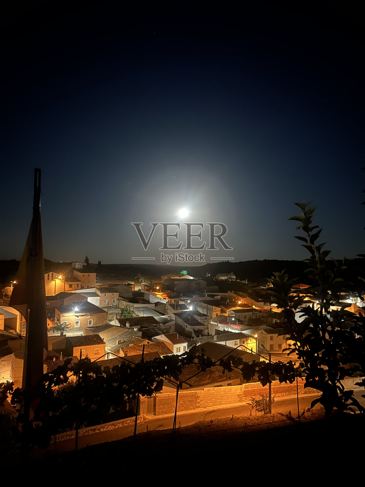 西班牙的晚上照片摄影图片