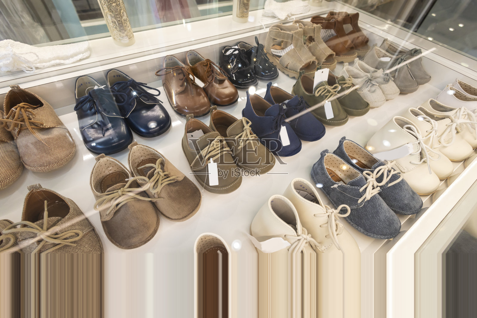 童鞋展示架照片摄影图片