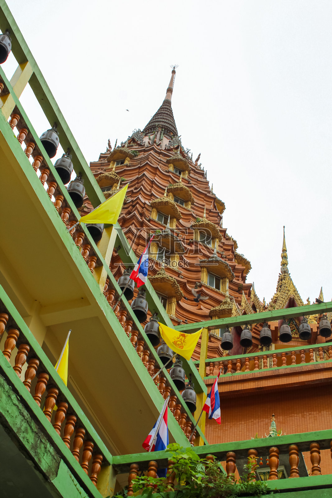 泰国北碧府的虎窟寺照片摄影图片