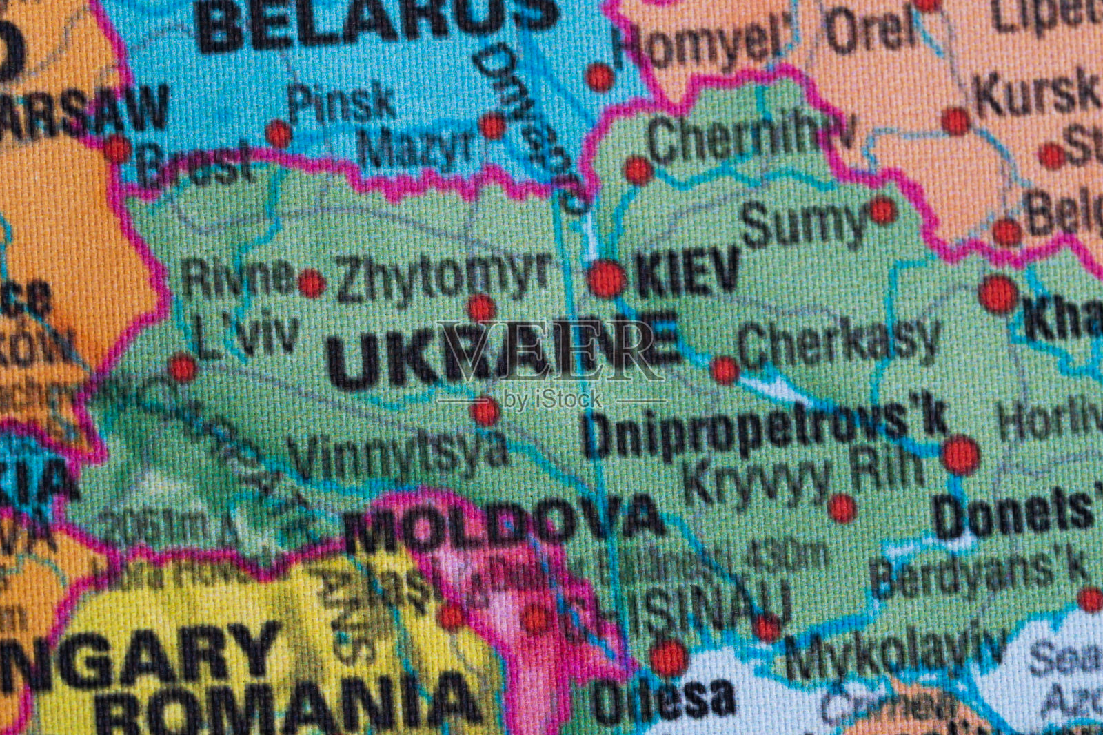 乌克兰在地理地球仪上的地图视图。照片摄影图片