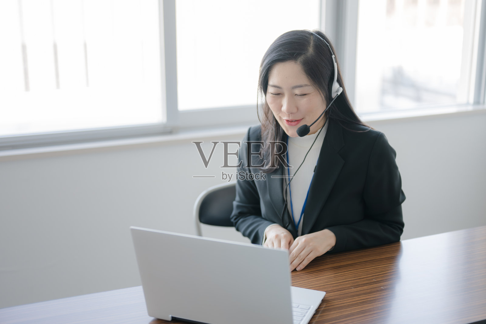 职业女性照片摄影图片