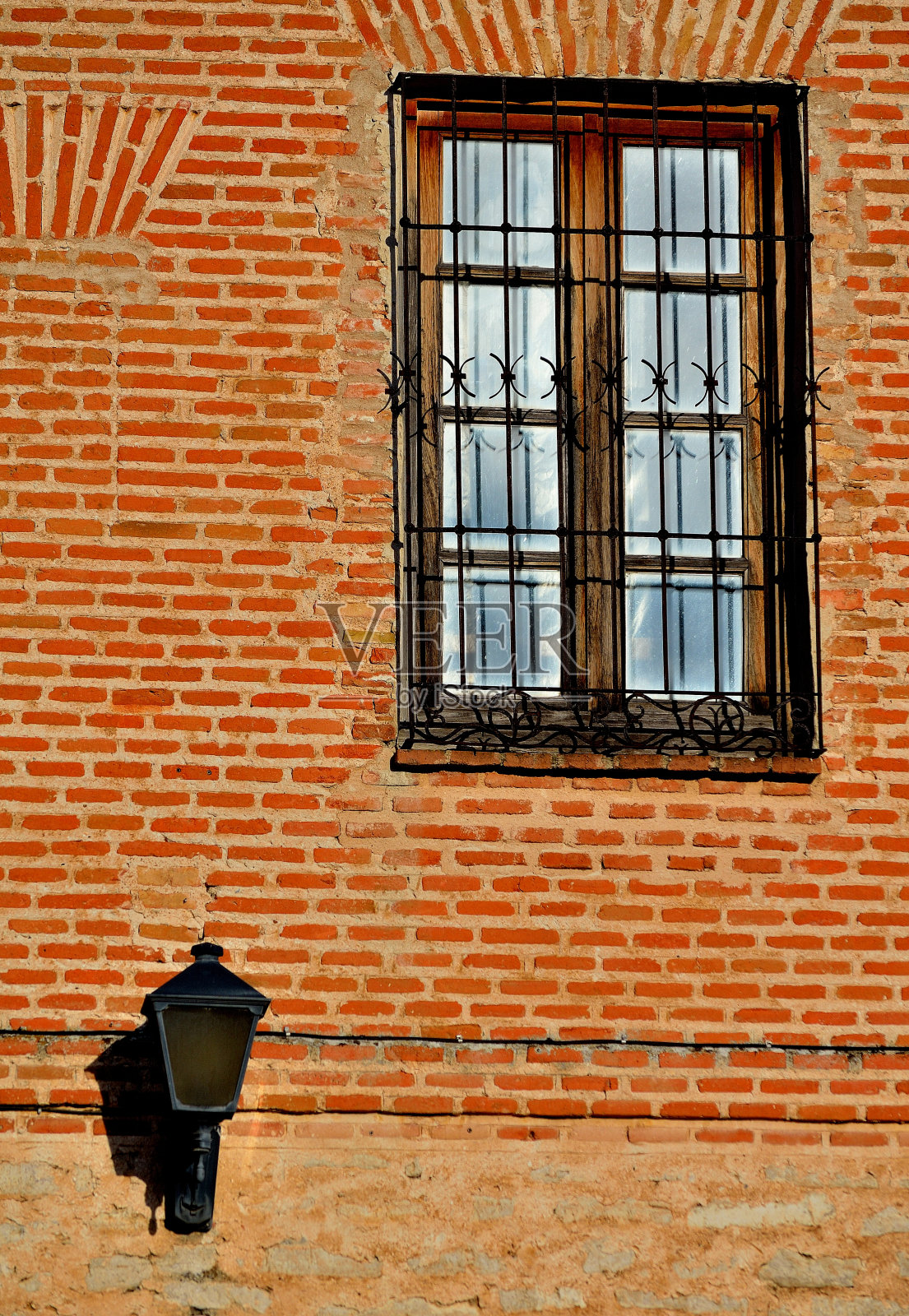 Sale和Lantern在一个房子里照片摄影图片