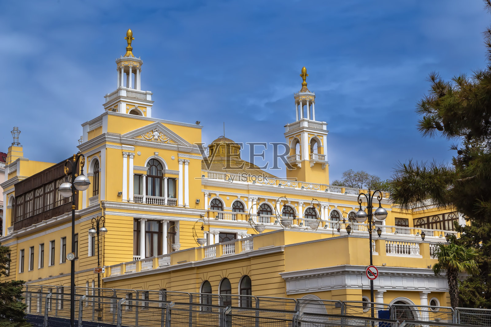 阿塞拜疆国家学术爱乐音乐厅，巴库，阿塞拜疆照片摄影图片