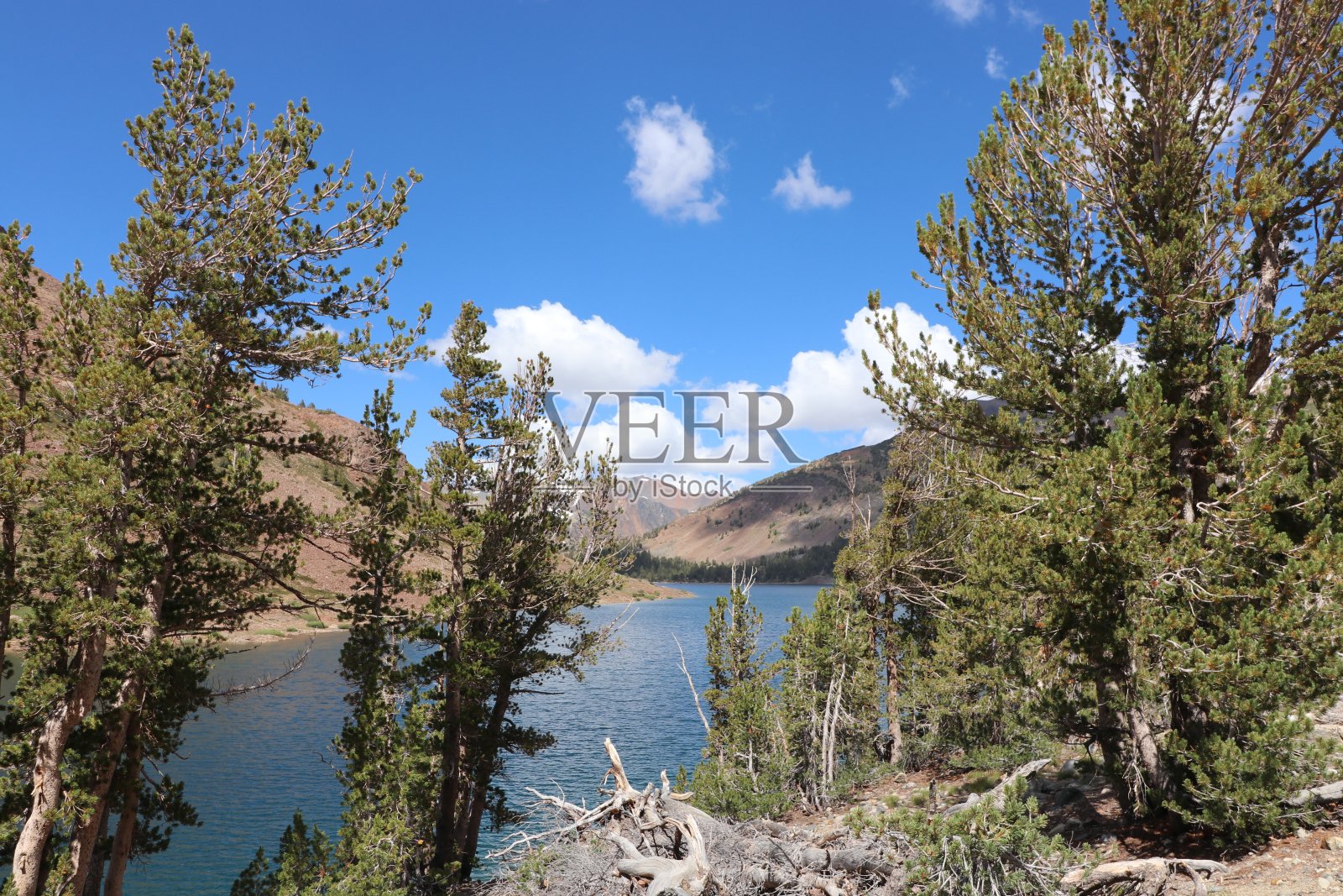 鞍囊湖照片摄影图片