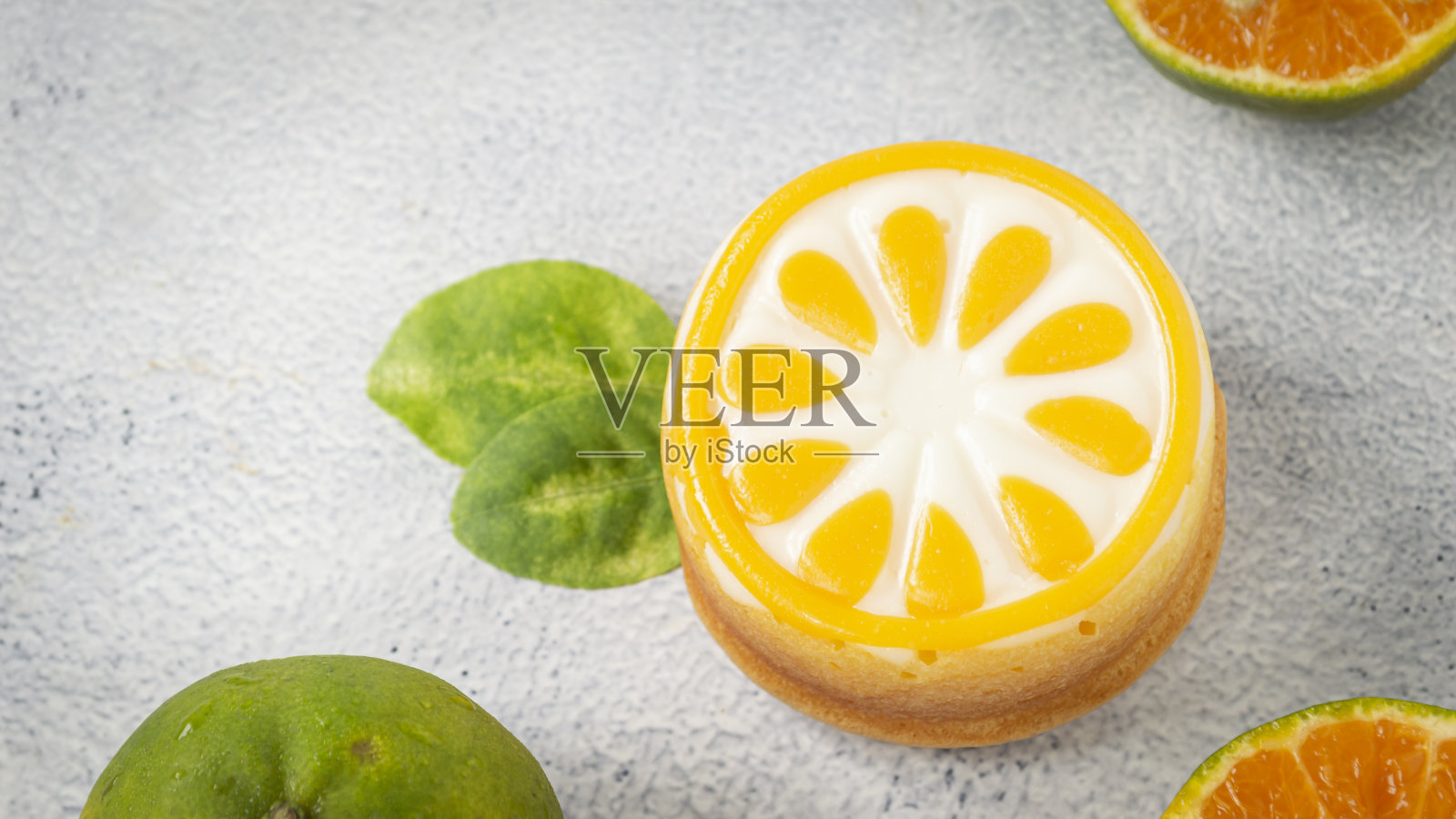 美味的甜橙风味蛋糕面包店照片摄影图片