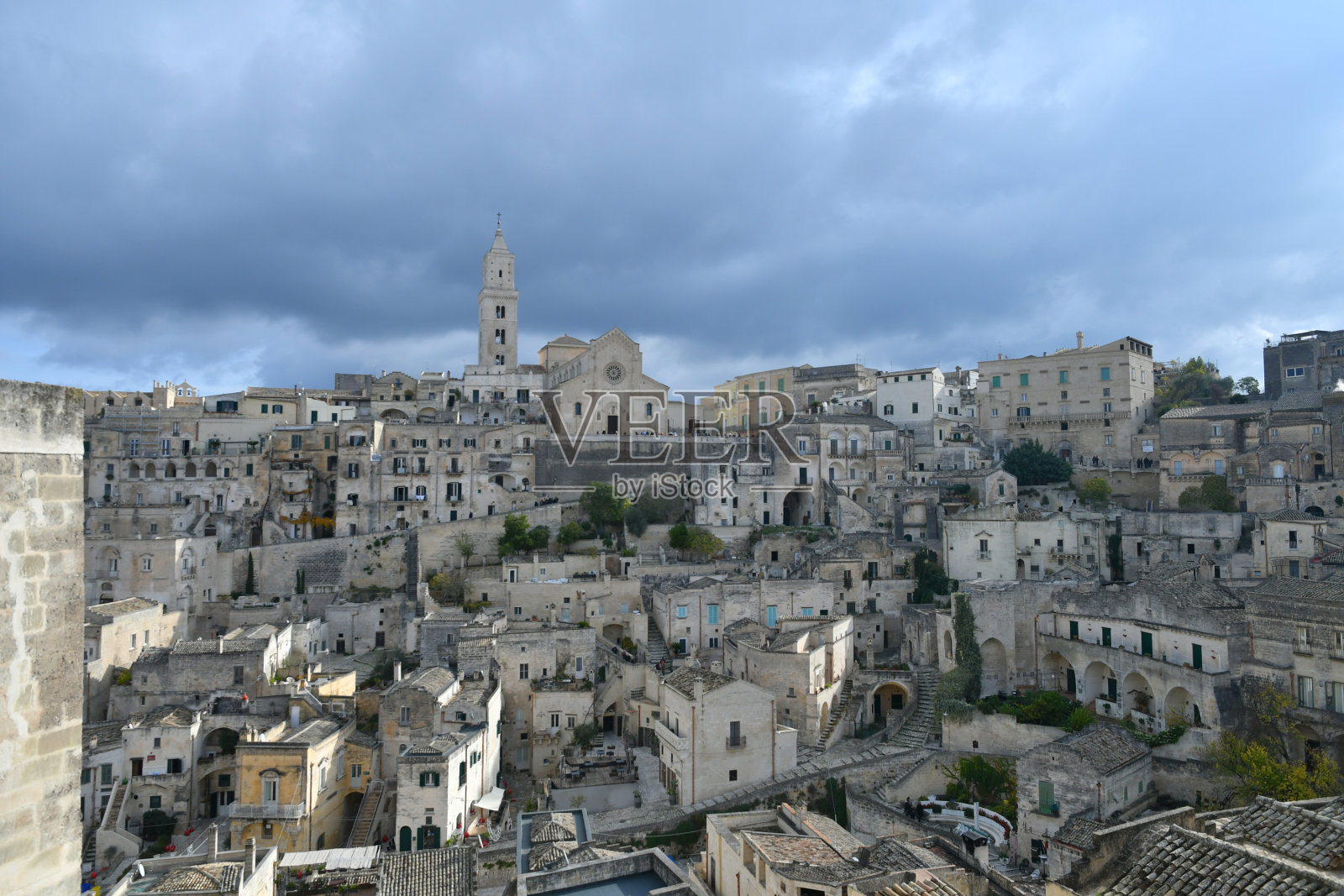 意大利的马泰拉古城。照片摄影图片