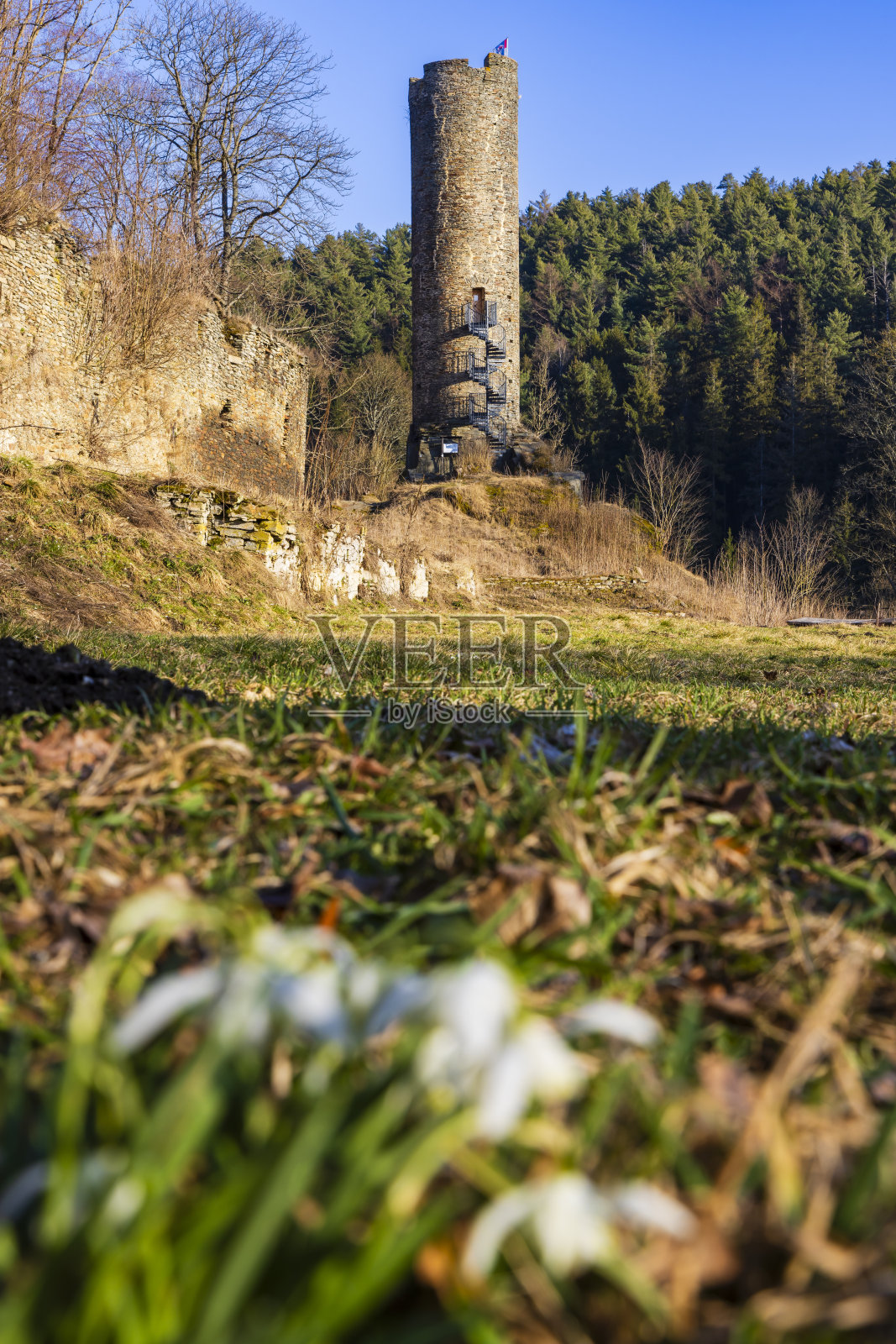 捷克共和国西波西米亚，阿斯附近的波德拉迪的上下城堡遗址照片摄影图片
