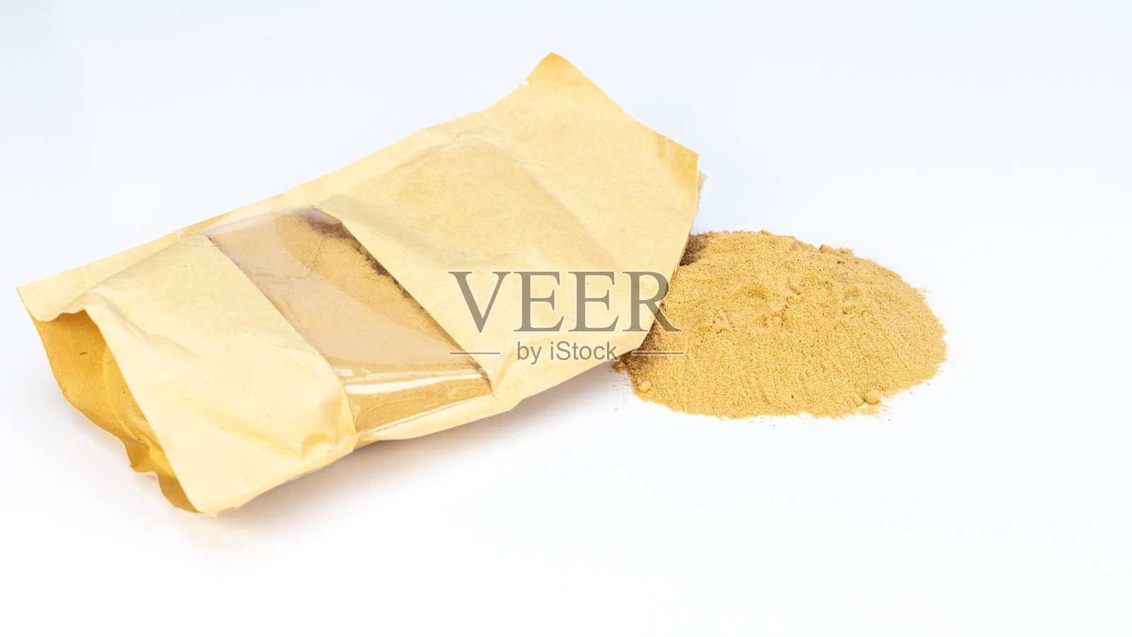 植物和蔬菜的杀菌剂粉末在白色孤立的背景照片摄影图片