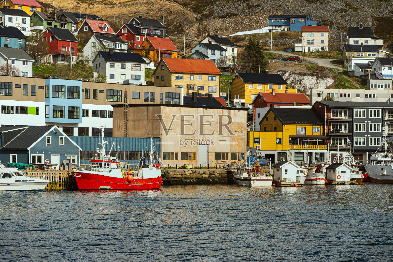 挪威马格罗亚岛内部的景观照片摄影图片