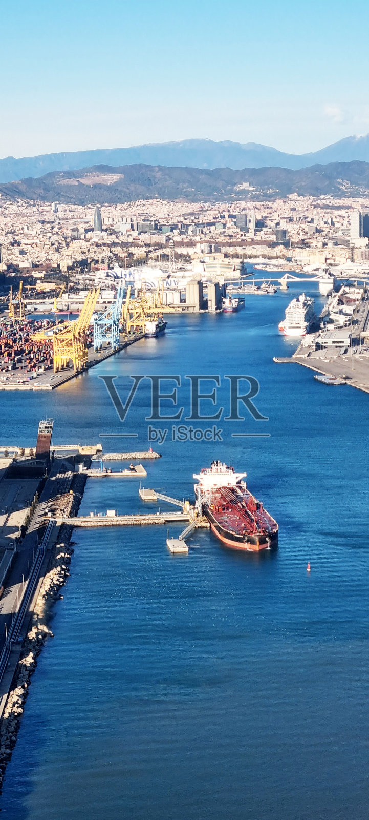 巴塞罗那港照片摄影图片