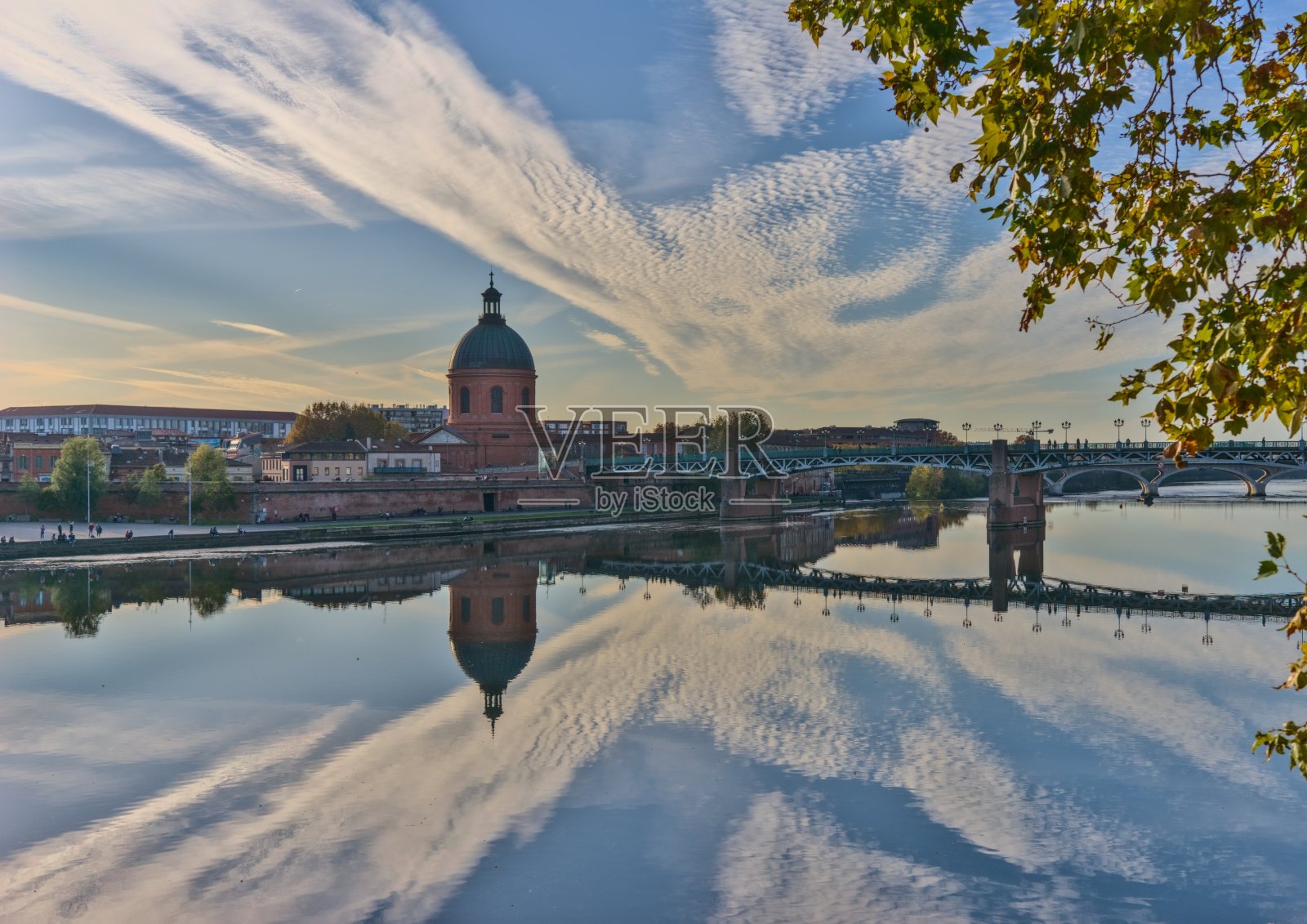 图卢兹市中心照片摄影图片