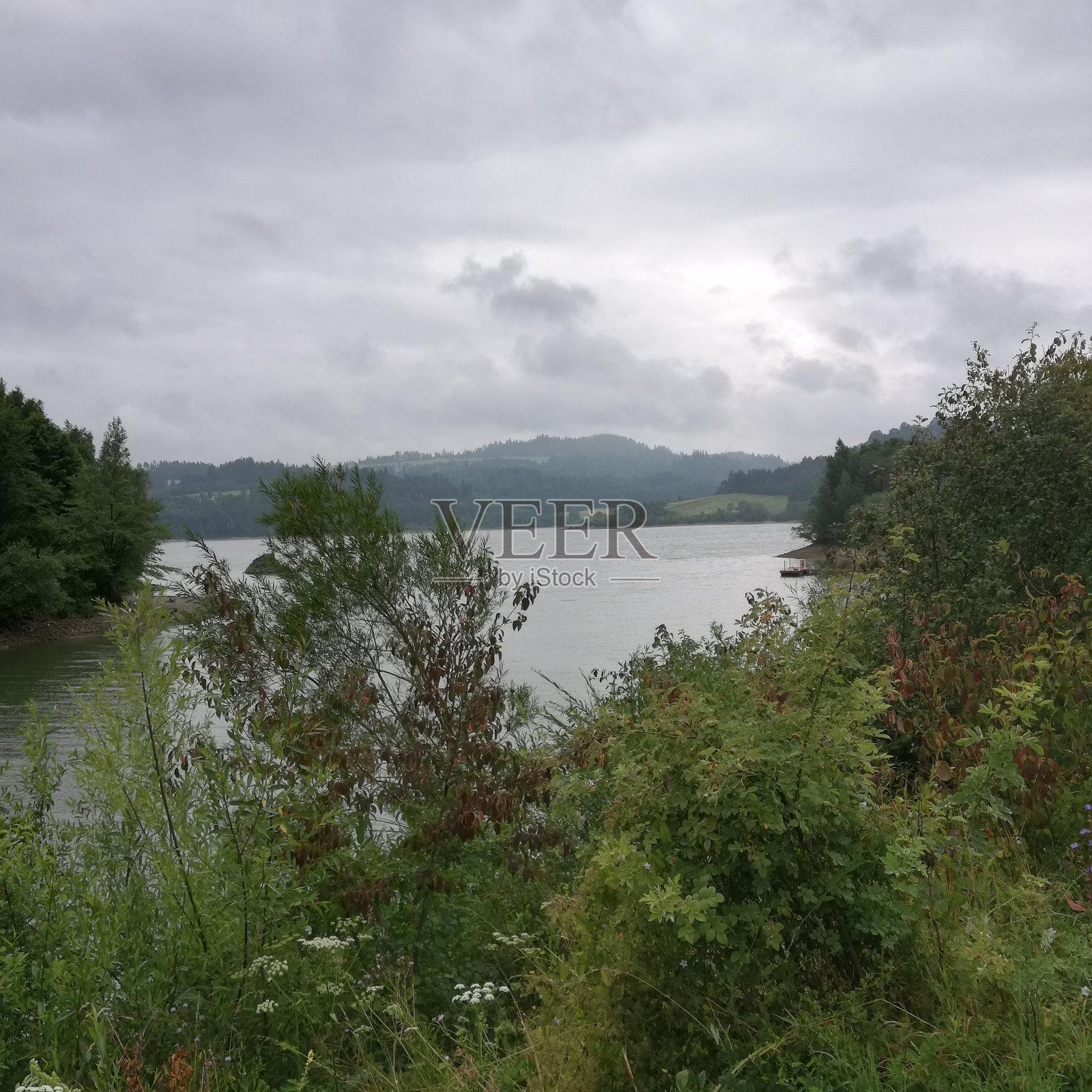 山景，自然，河流，山间小径照片摄影图片