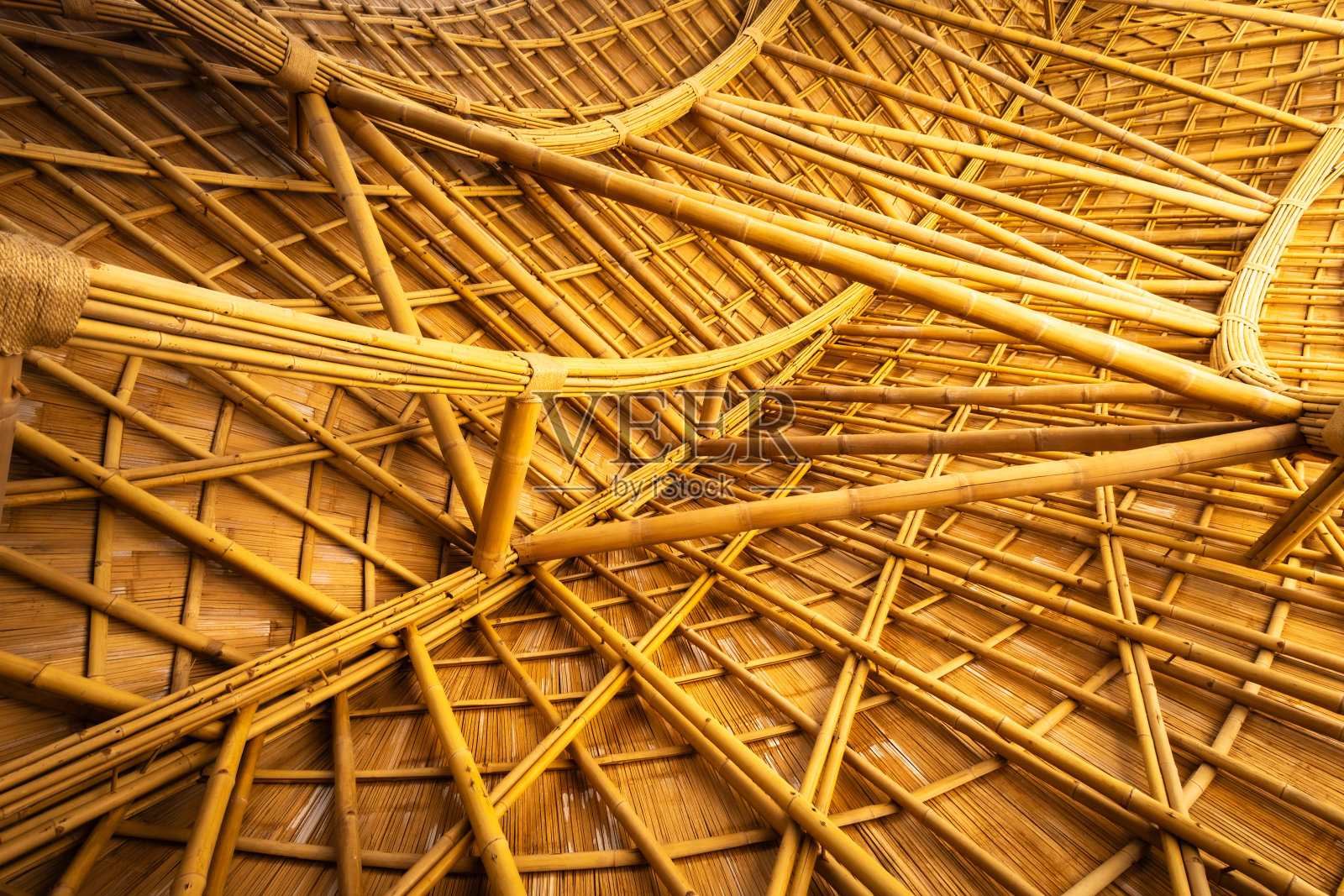 可持续资源-使用竹材，气候友好型建筑材料照片摄影图片