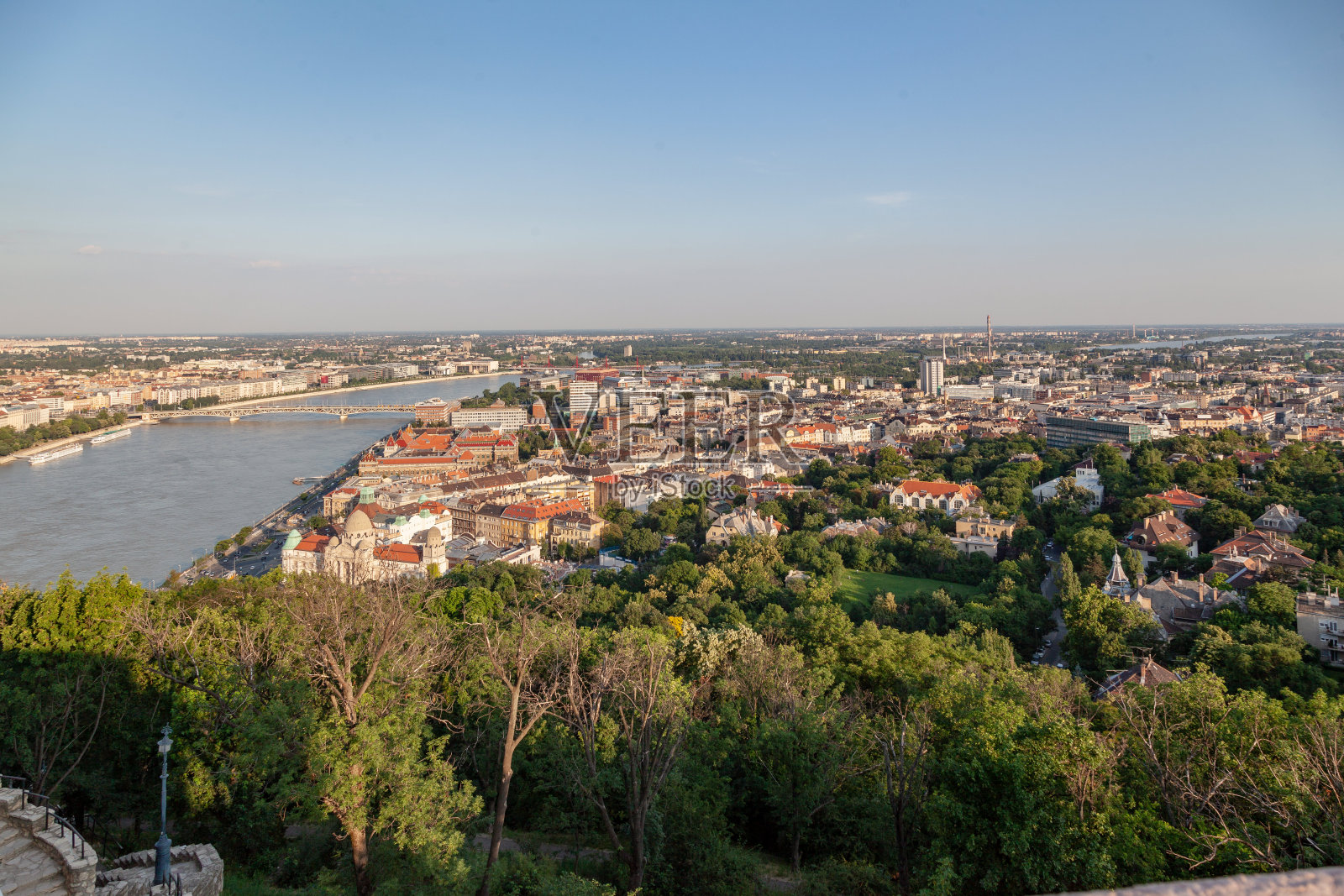 多瑙河，匈牙利布达佩斯照片摄影图片