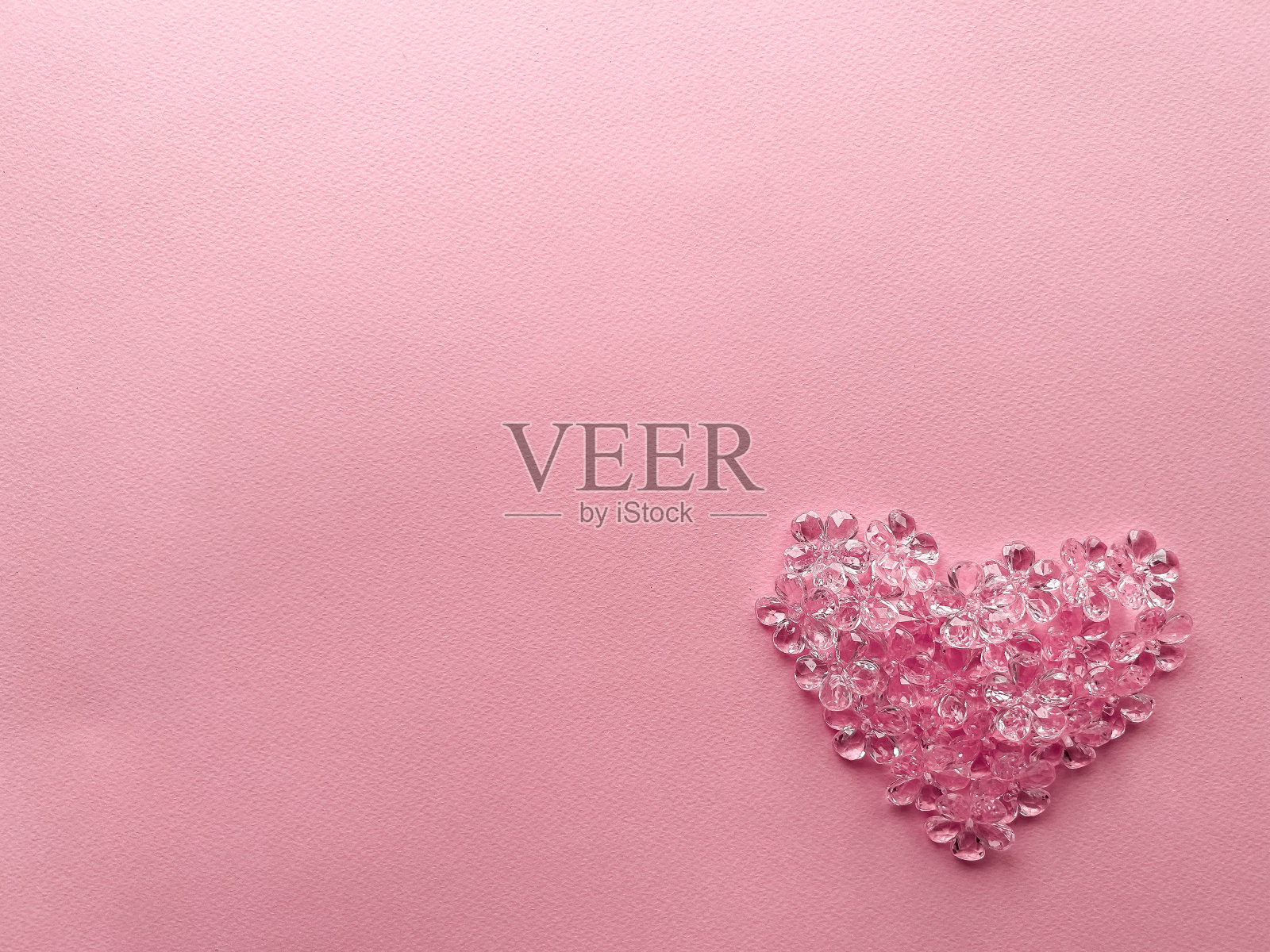 情人节概念。前视图。一张充满爱的卡片。放置文本的位置照片摄影图片