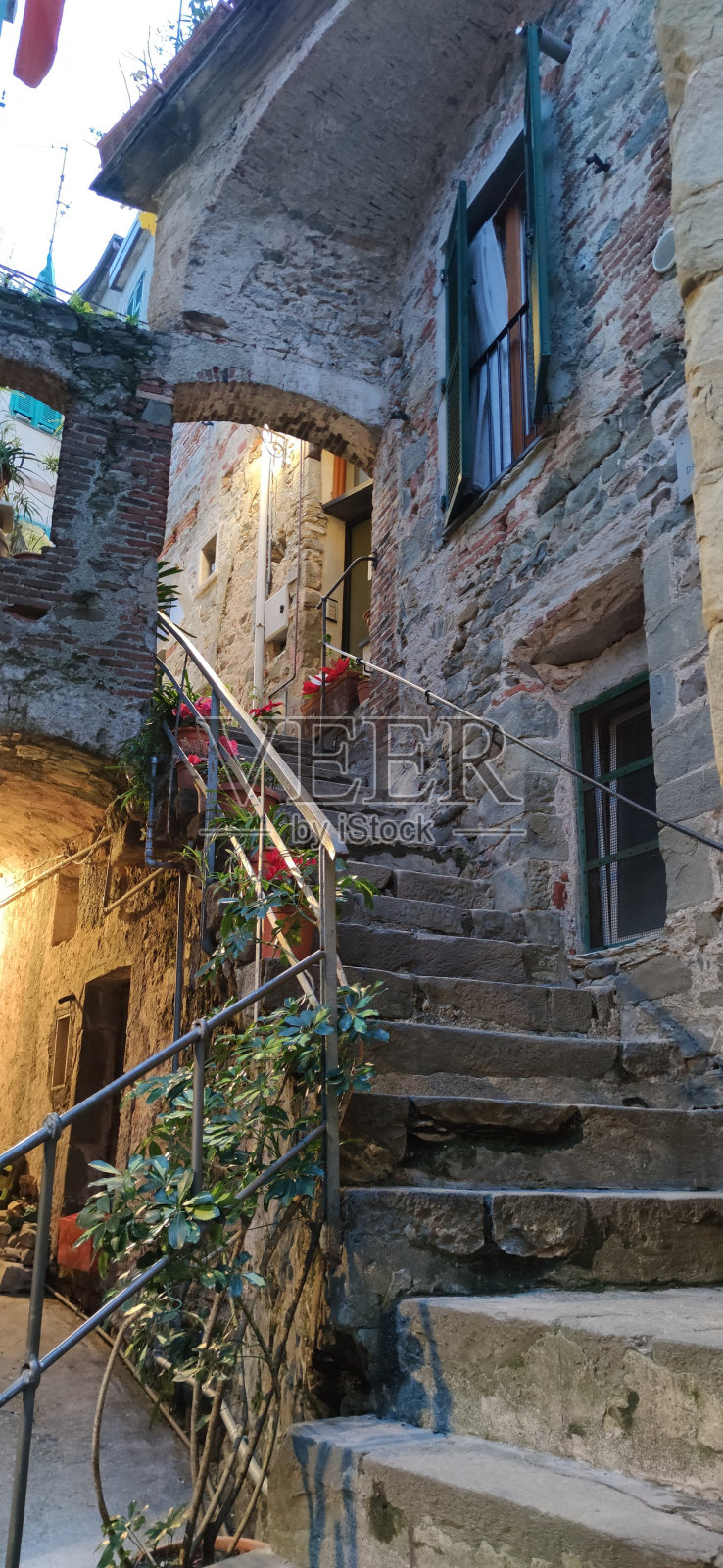 在科尼格利亚散步照片摄影图片