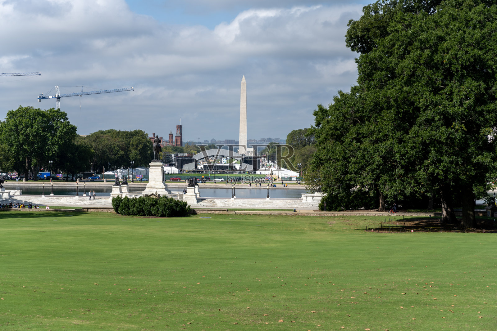 美国国会大厦是美国国会两个分支机构——联邦议会的正式所在地照片摄影图片