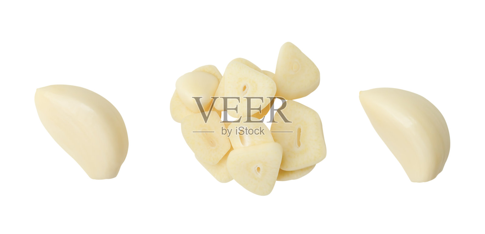 顶部视图集蒜瓣和切片或片孤立的白色背景与剪辑路径照片摄影图片