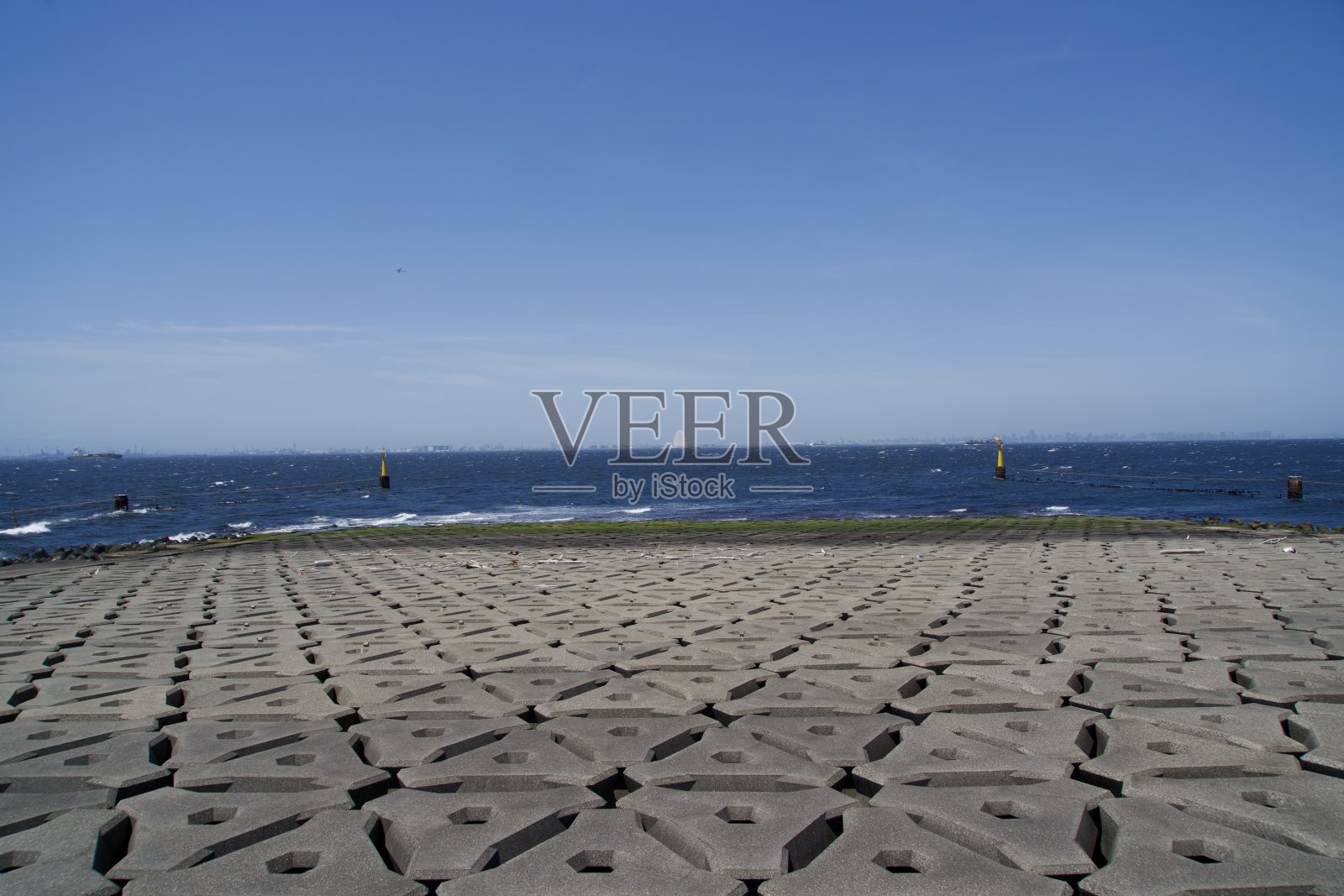 Umihotaru，东京湾的一个浮动停车场照片摄影图片