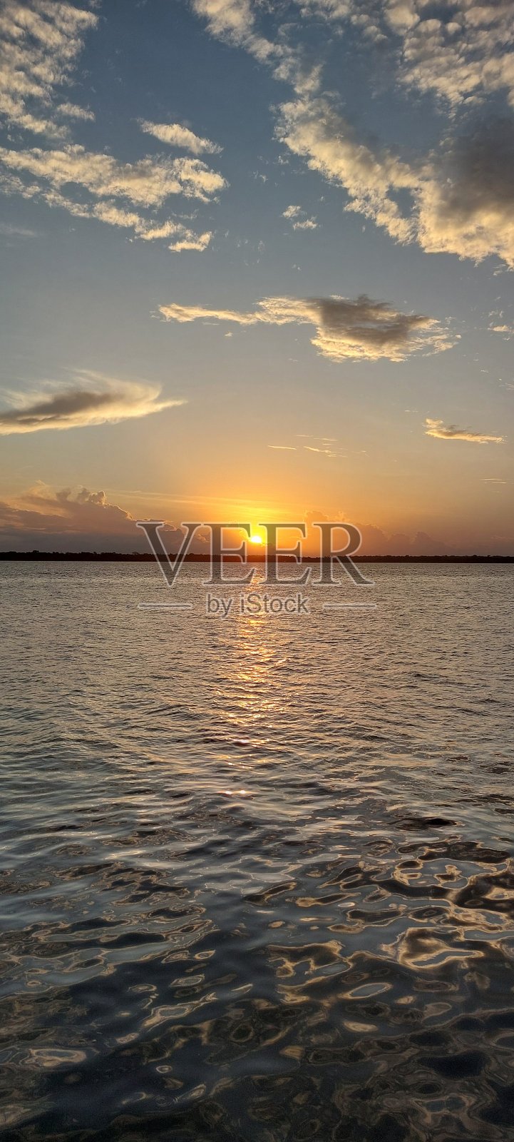 日落在波特尔，一个美丽的亚马逊地区的马拉霍阿拉。美丽的下午照片摄影图片