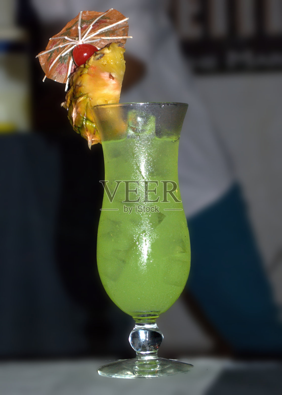 凤梨樱桃鸡尾酒照片摄影图片