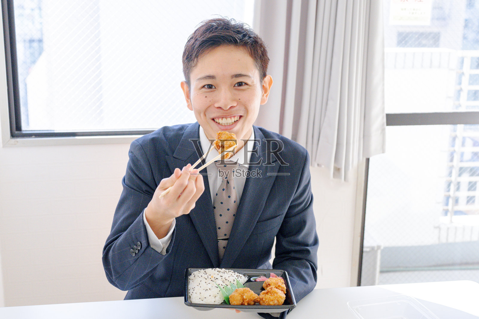 盒饭商人照片摄影图片