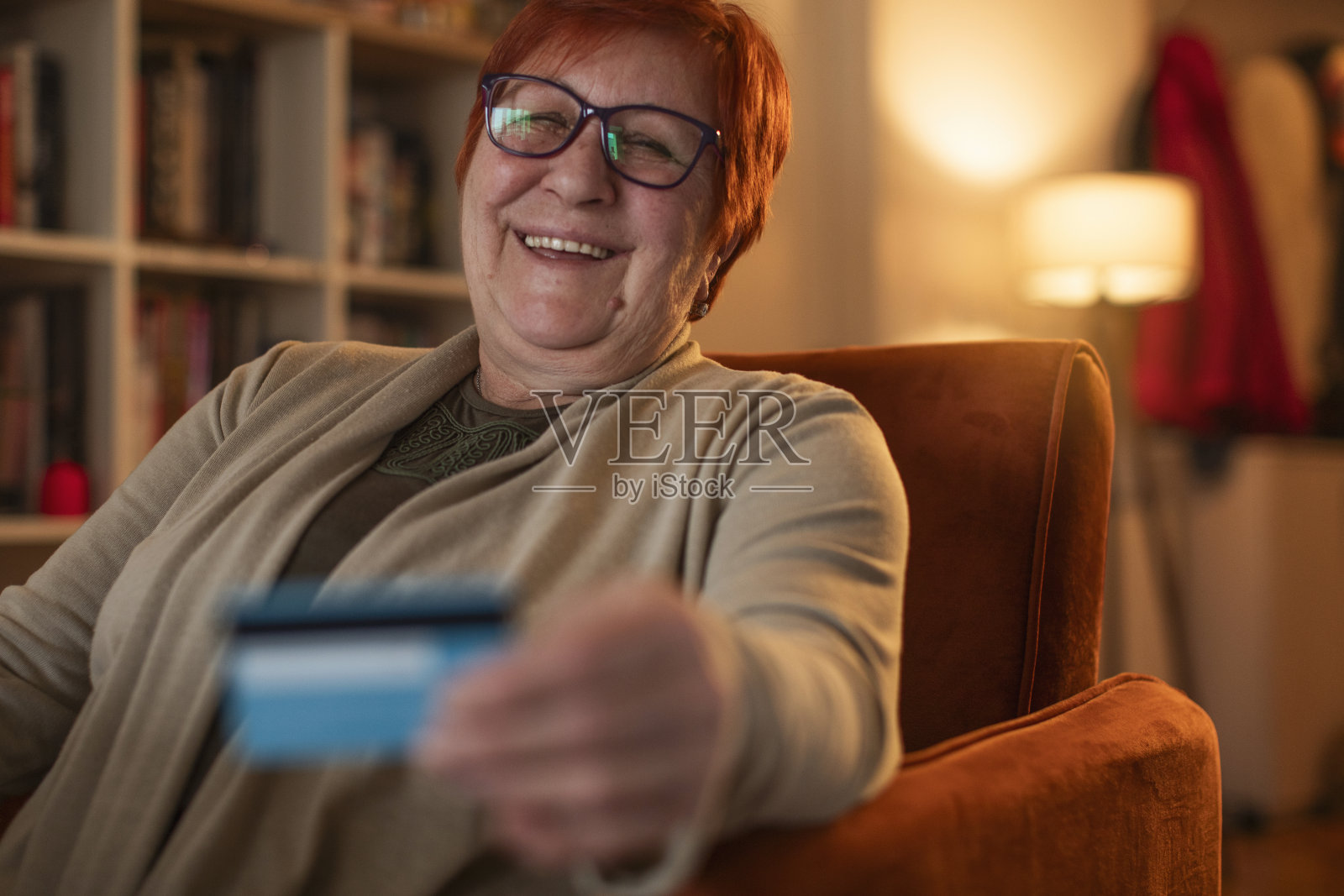 经济独立照片摄影图片