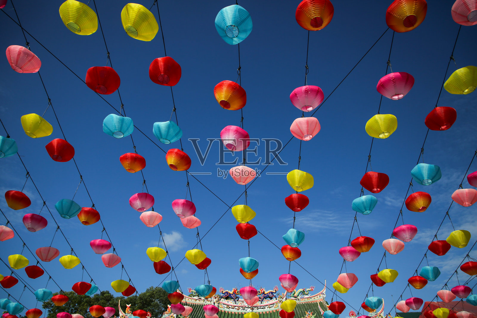 在寺庙庆祝中国新年照片摄影图片