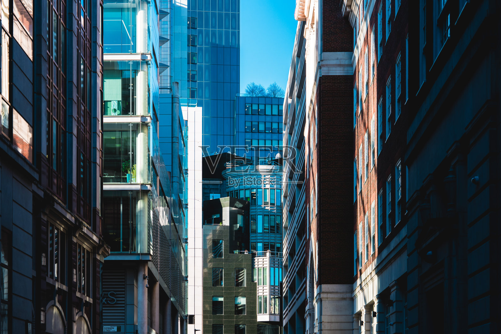 现代办公大楼细节，伦敦照片摄影图片