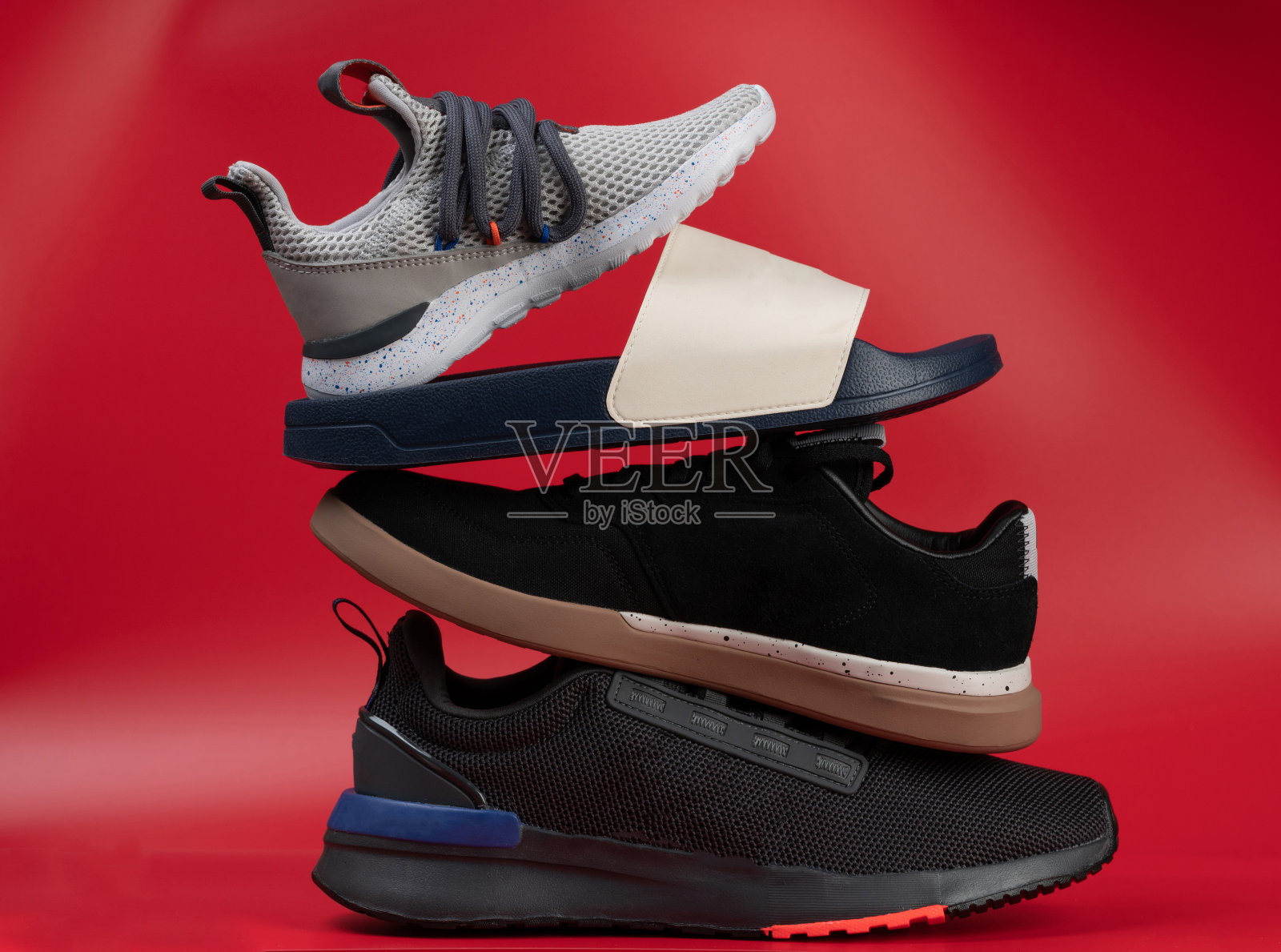 一堆不同的鞋子照片摄影图片