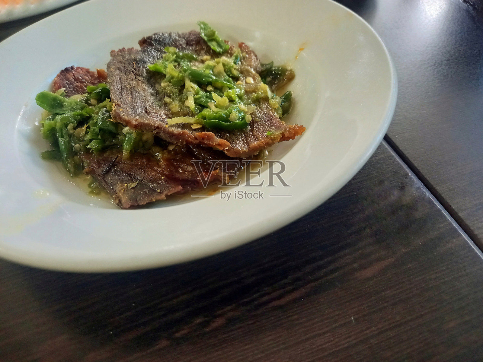 登登巴拉多或绿色辣椒酱照片摄影图片